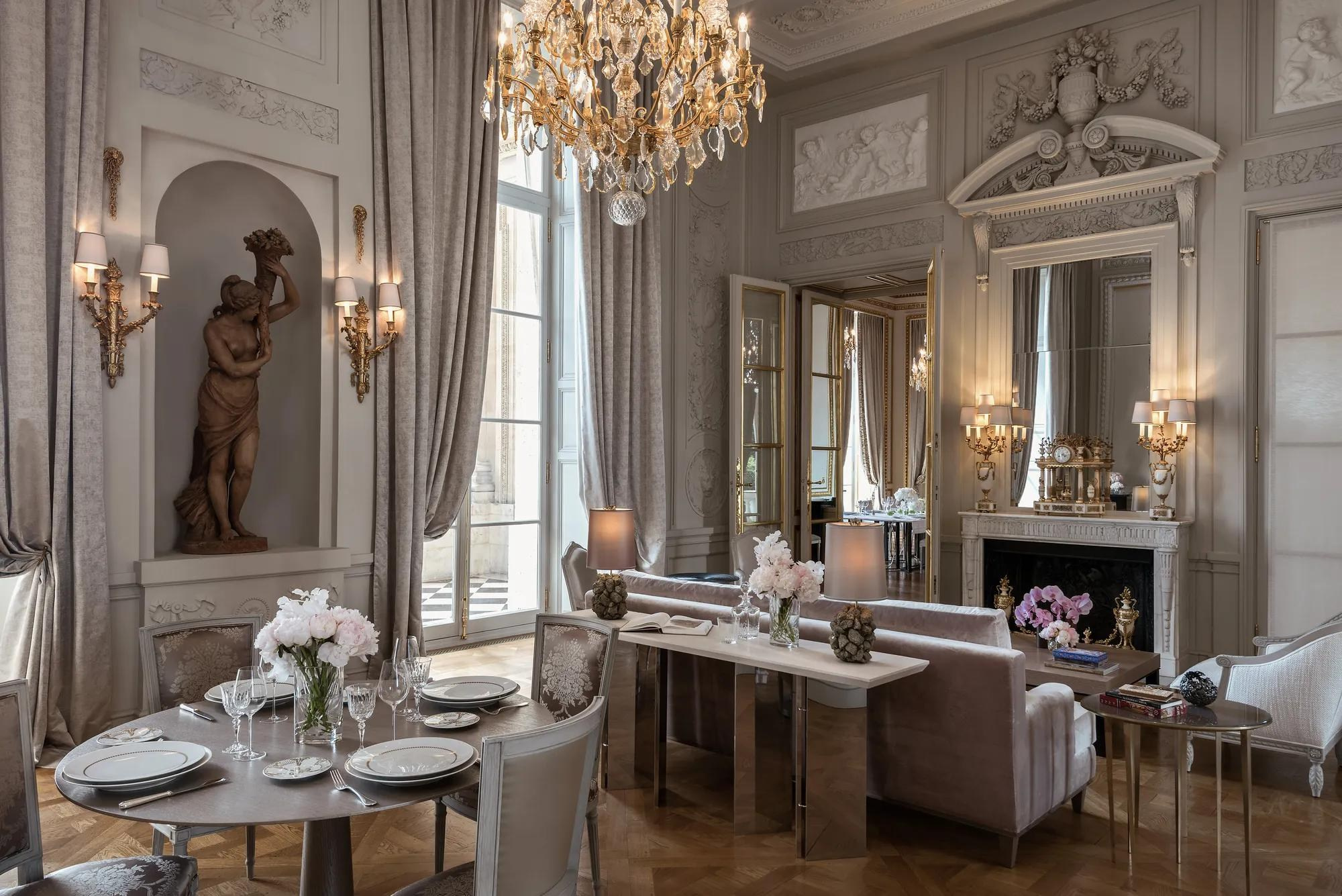 Hôtel de Crillon Wedding Paris | Luxury Paris Wedding Venue