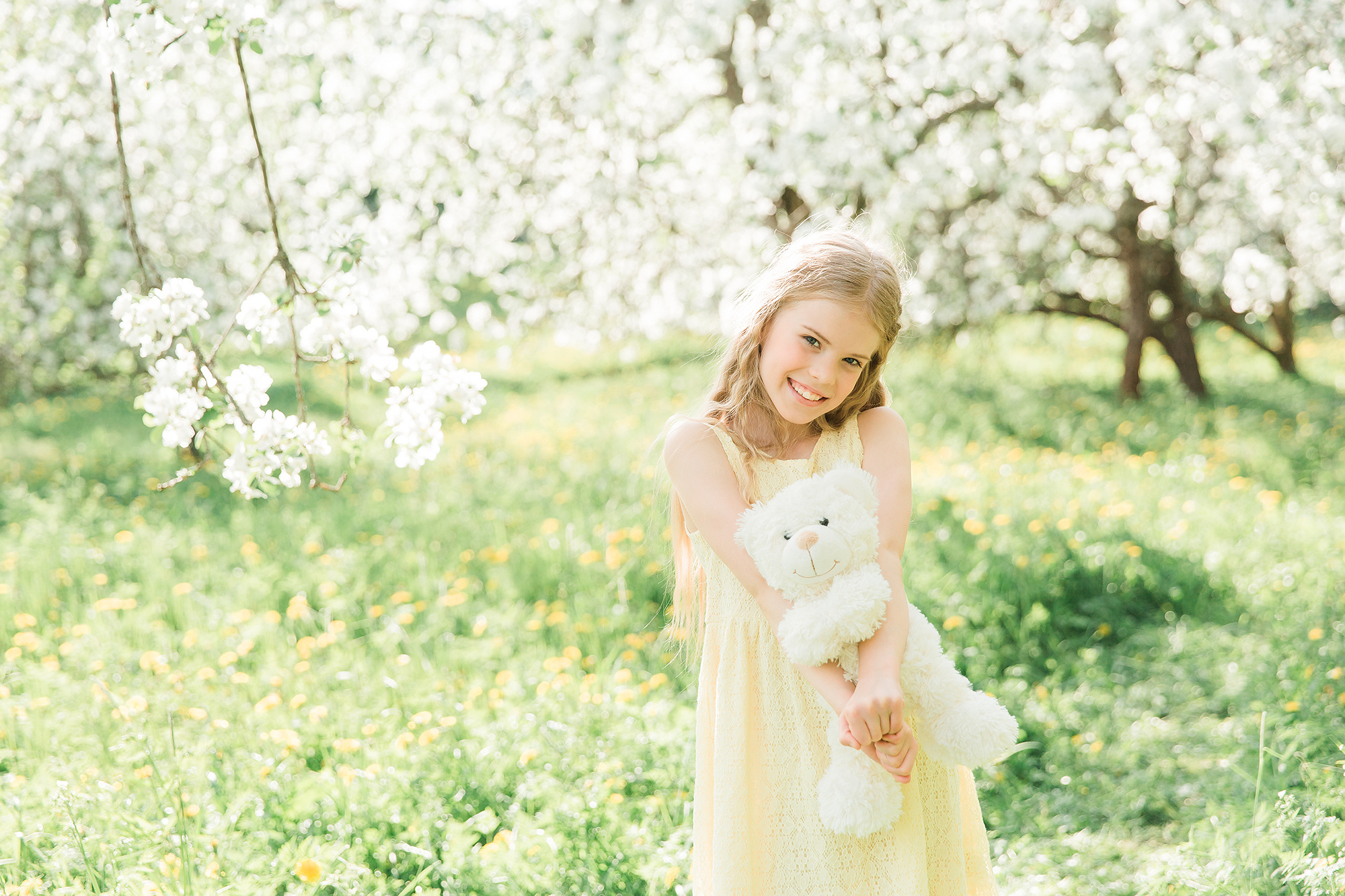 Perhekuvaus Helsingin omenatarhassa