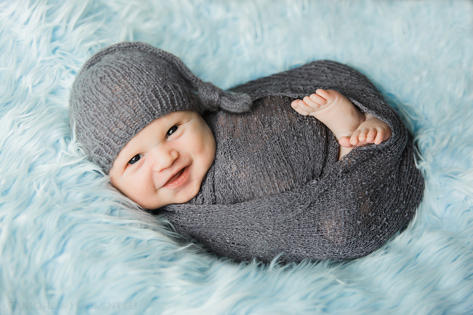 Newborn photography packages 2025