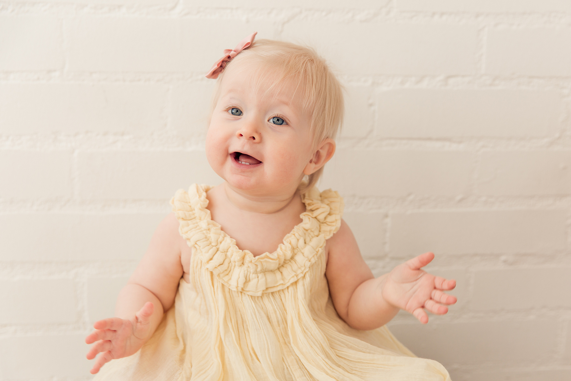 1-vuotiskuvaus studiossa Helsingissä