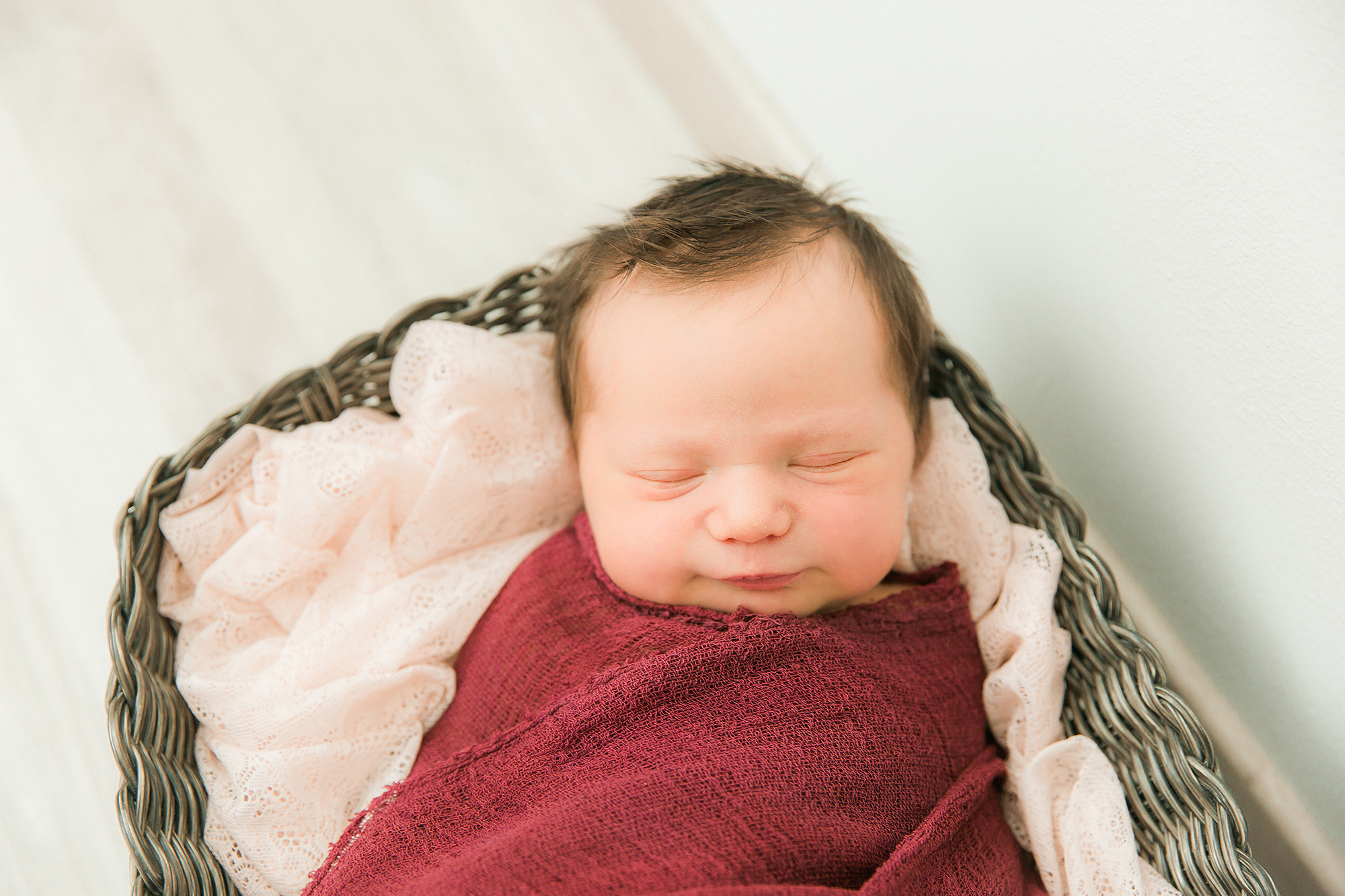 Vastasyntyneen tyttön kuvaus, Helsinki