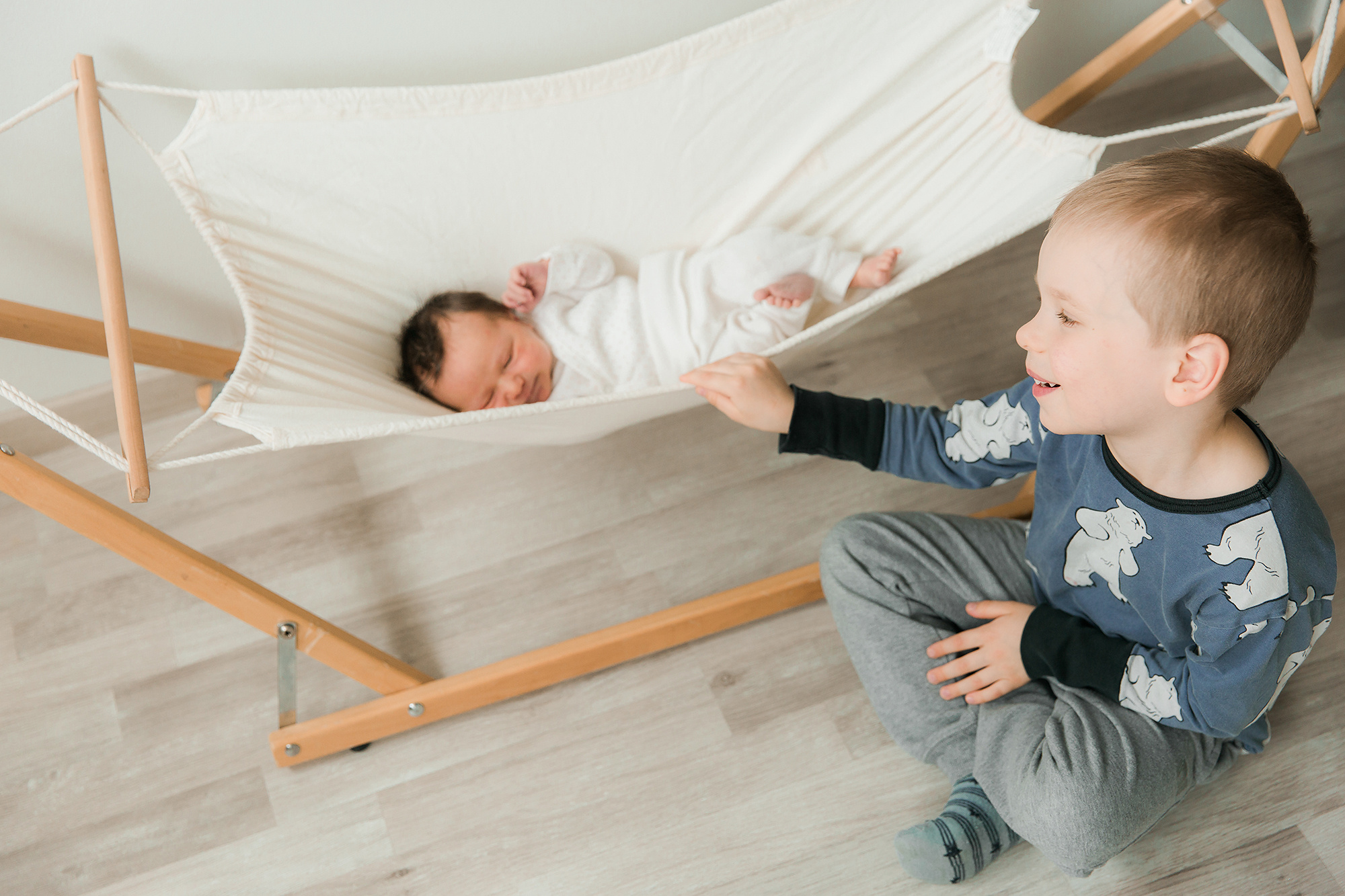 Vastasyntyneen tyttön kuvaus, Helsinki