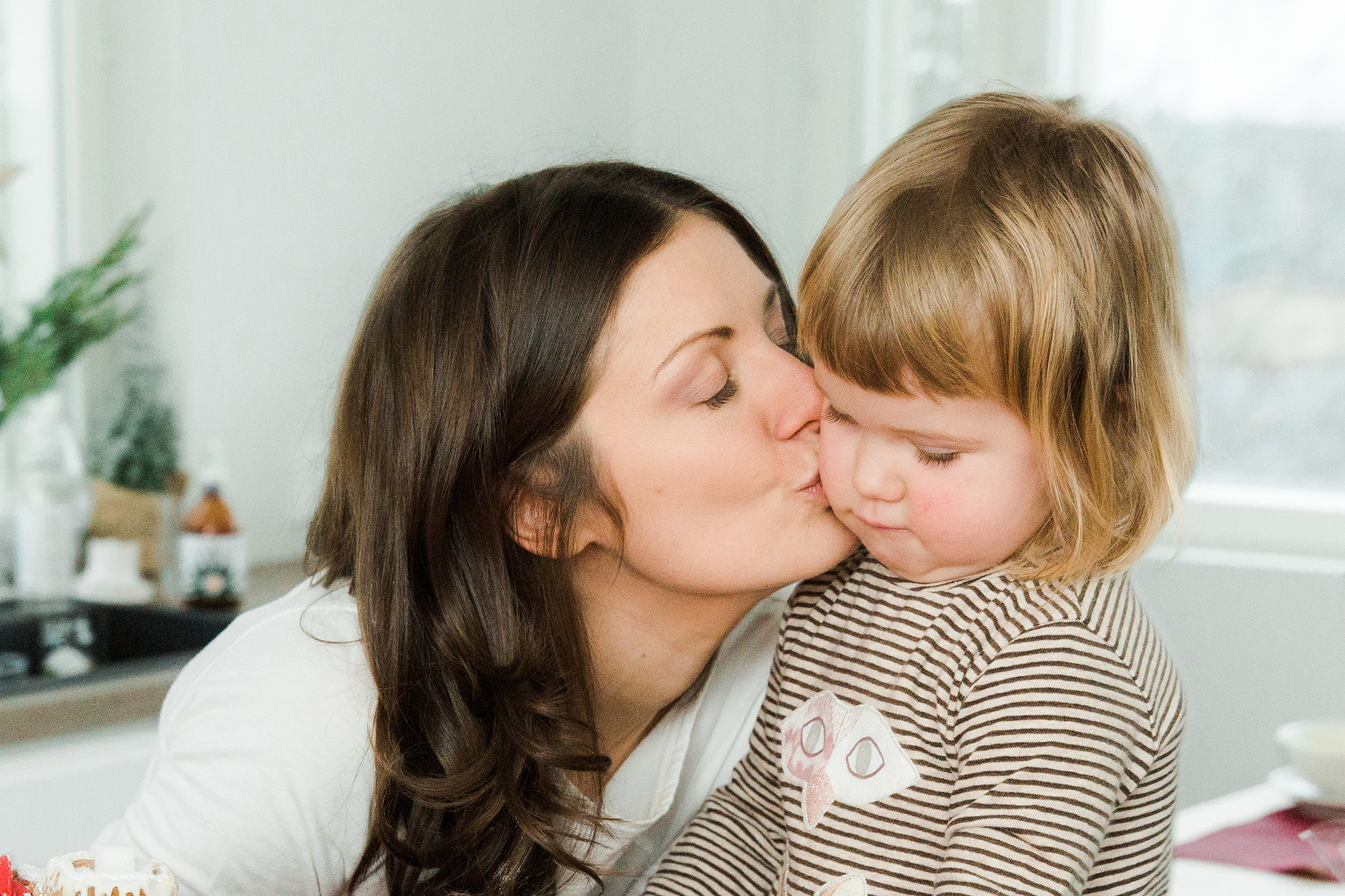 Lapsikuvaus Sipoossa/ lifestyle perhekuvaus