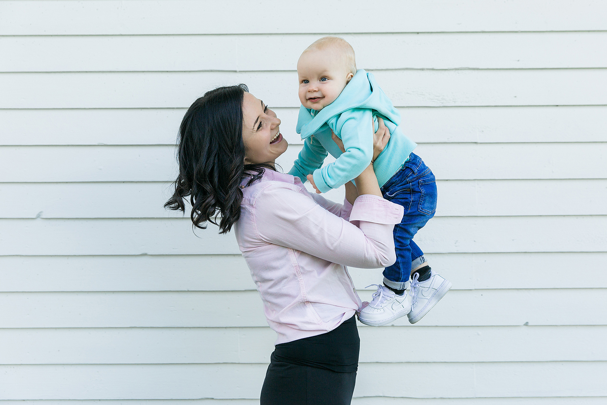 1-vuotiskuvaus miljöössä Helsingissä, pieneellä saarella