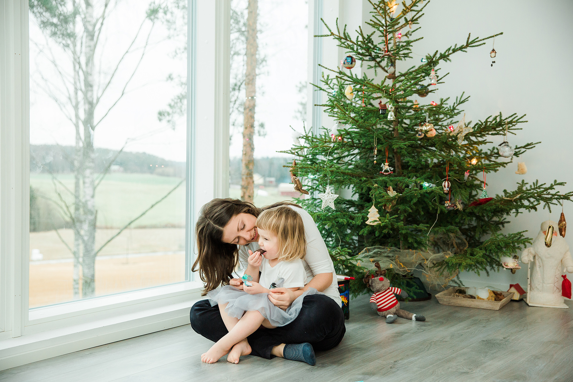 Lapsikuvaus Sipoossa/ lifestyle perhekuvaus