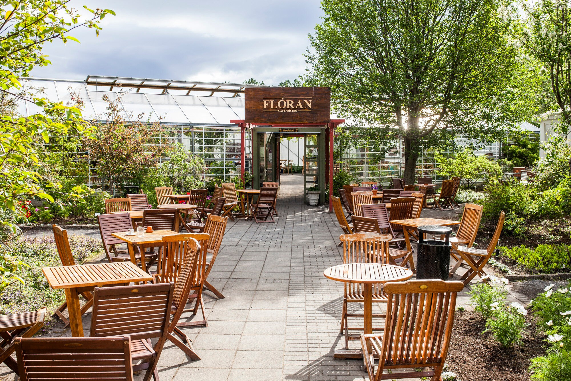 Top 10 best wedding venues in Iceland. Iceland elopement photo and video | Nikolaichik Photo