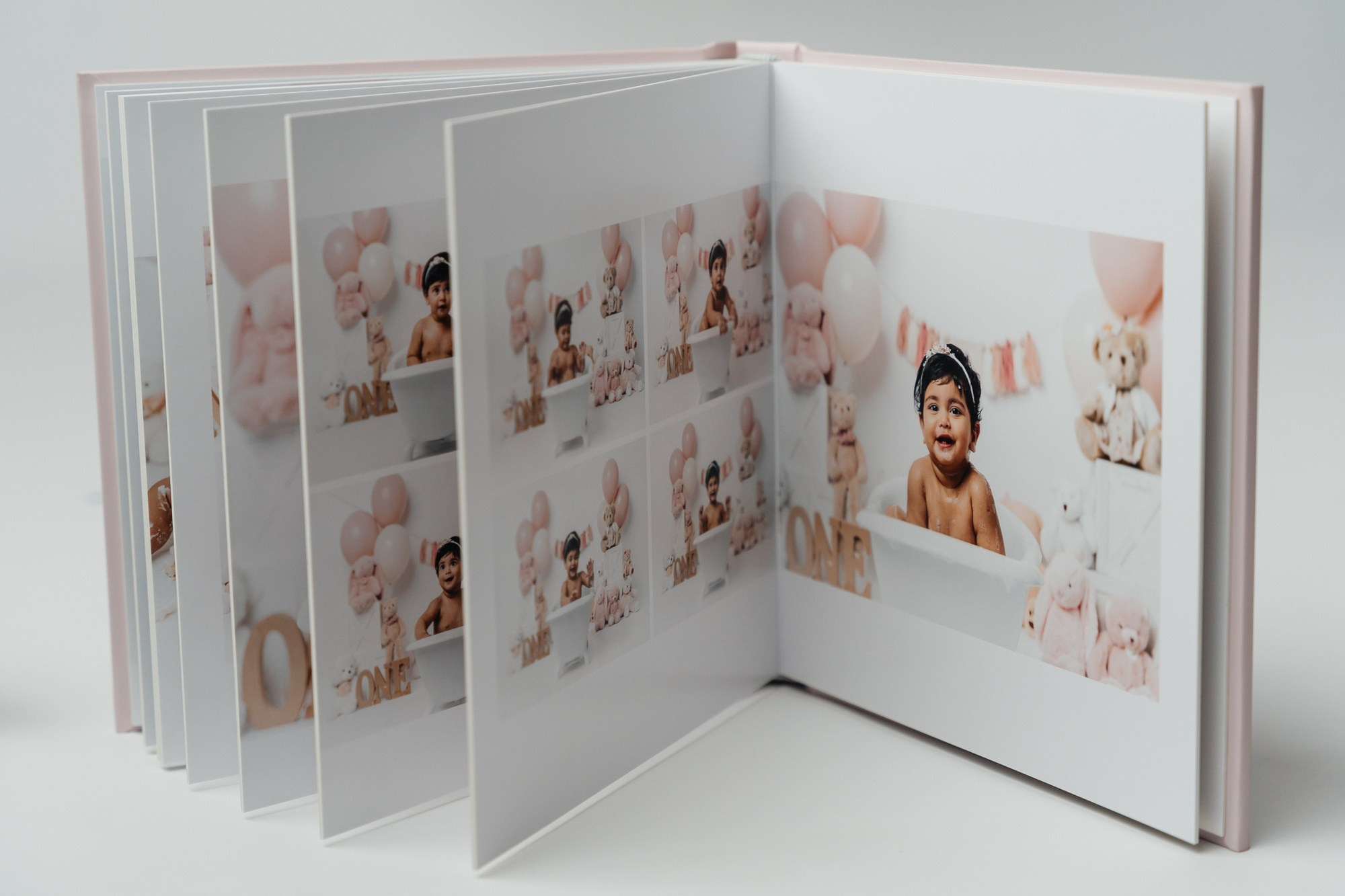 Cake smash session price guide. Newborn and family photographer. Hills District. Sydney