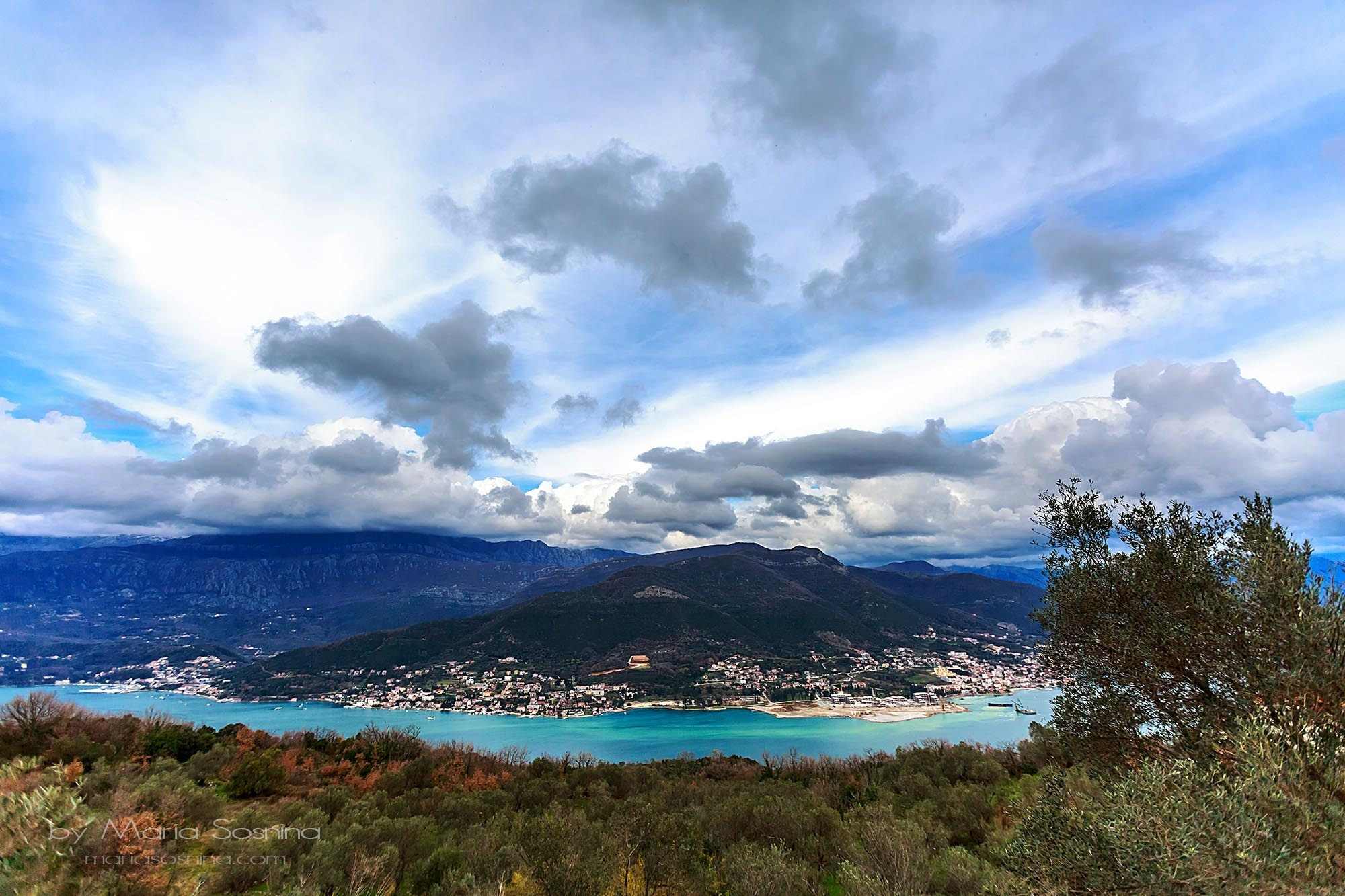 Militært fort på Lushtica-halvøya