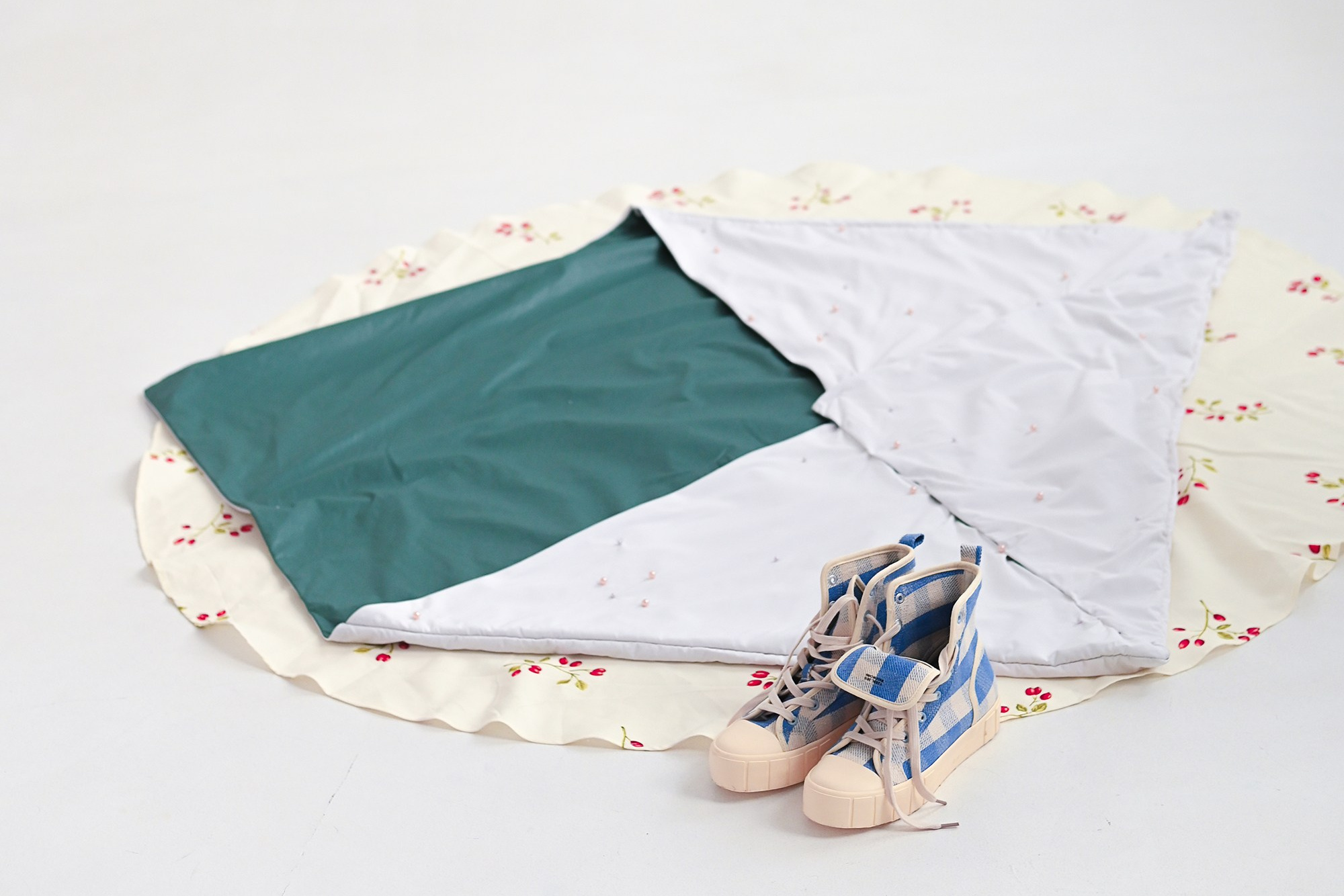 Pockets in the closet / 2021-2024. Daria Goncharova / Conceptual artist