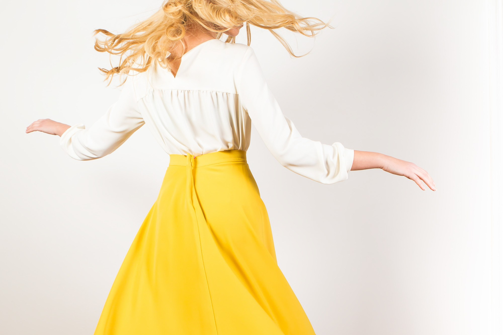 Kreativ geyim çəkilişi