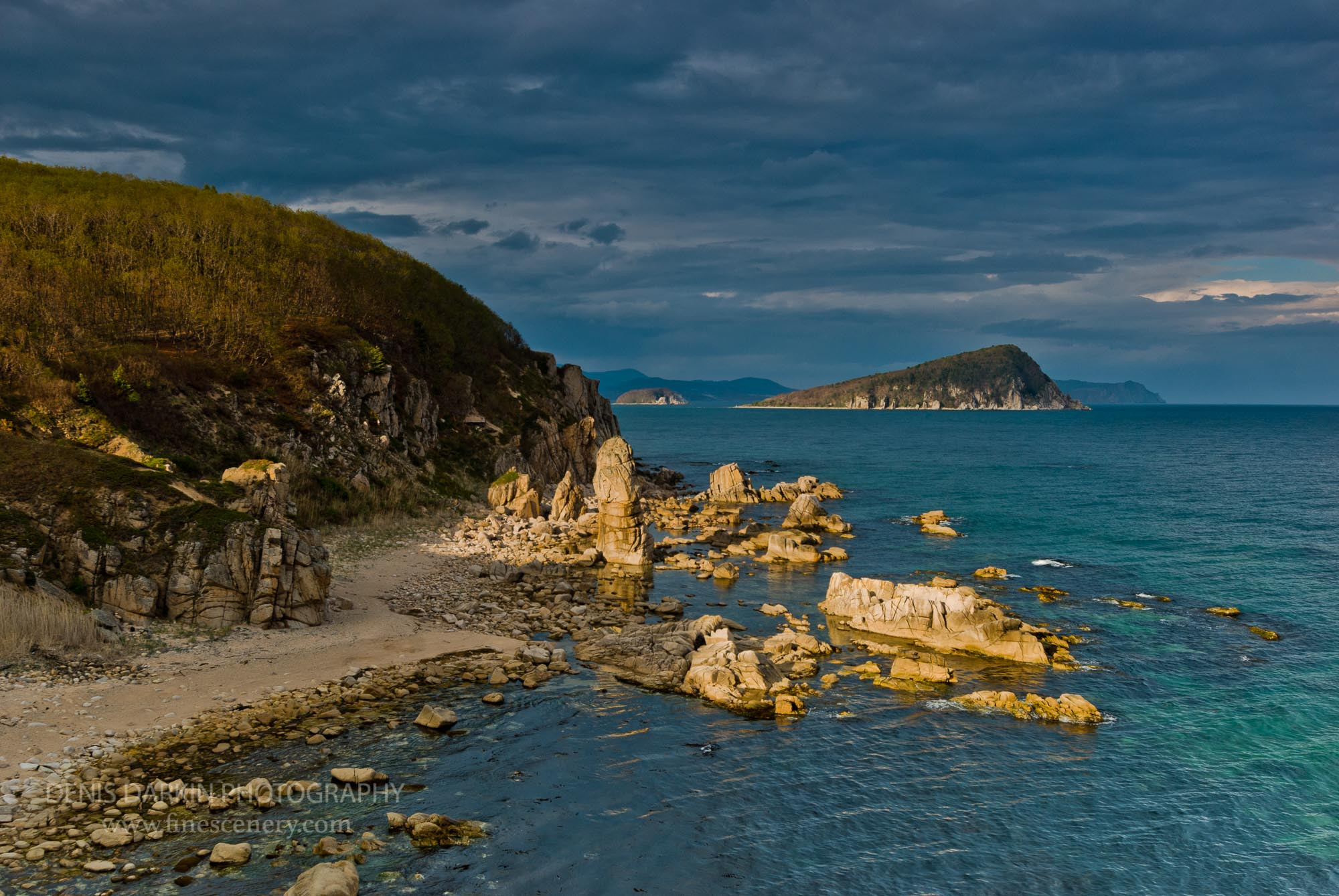 Lazovsky Reserve photos live. Denis Darkin scenic photography