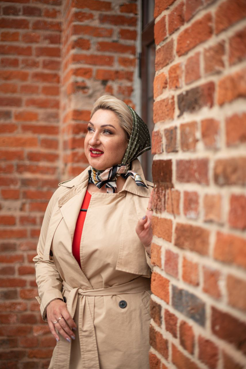 Vera Singer. Vernov Production & AKKA Music in association CASIdAF & BRUCEF