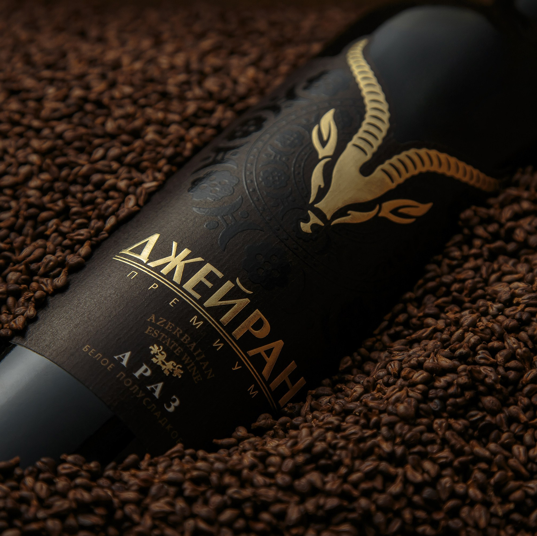 Ayaz Mikayılzadə — Bakıda Peşəkar Məhsul və Reklam Fotoqrafı. Məhsul Fotoqrafı Bakıda