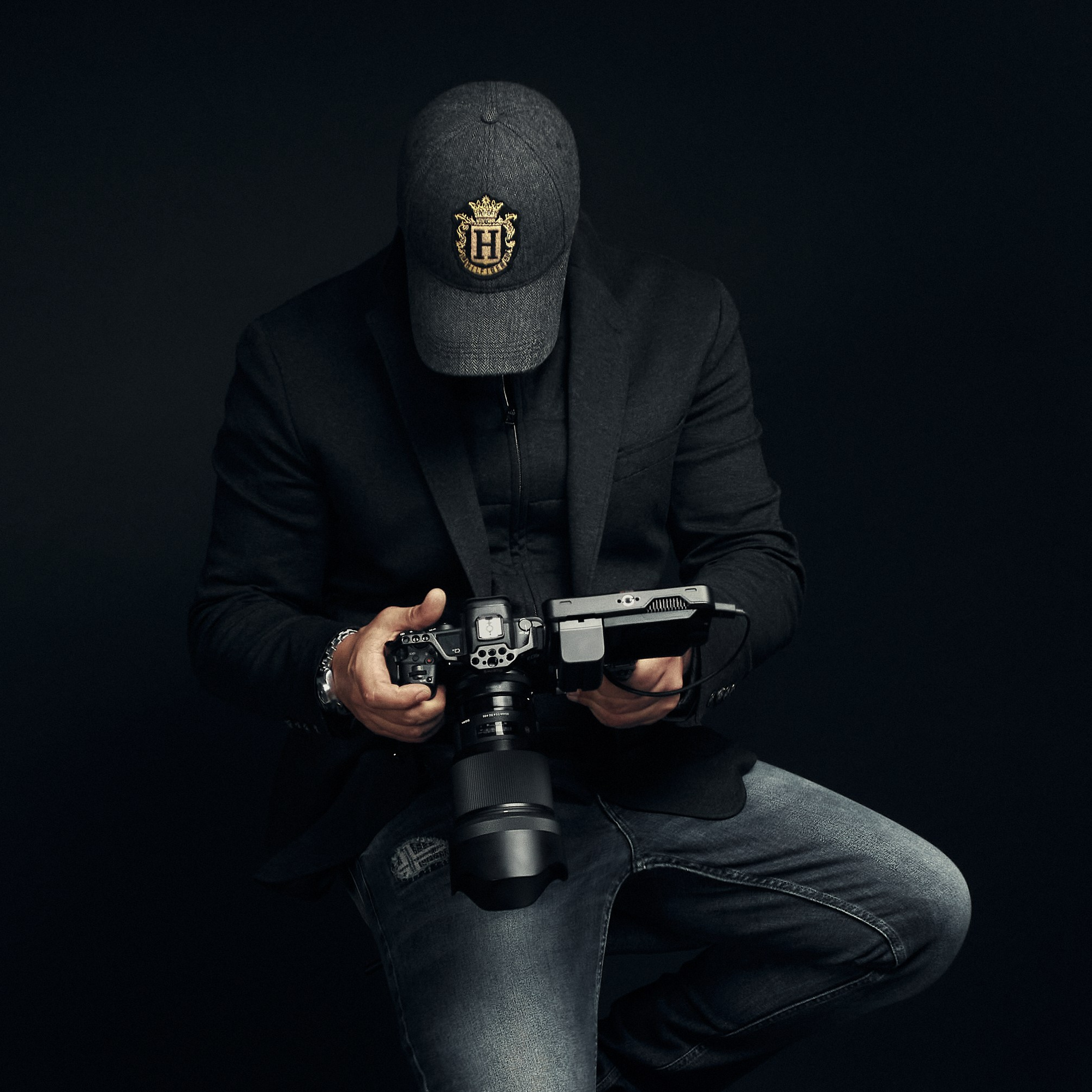 Profesionalus fotografas Vilniuje. Asmeninės ir šeimos fotosesijos, vestuvių, krikštynų bei renginių fotografavimas, produktų fotografija