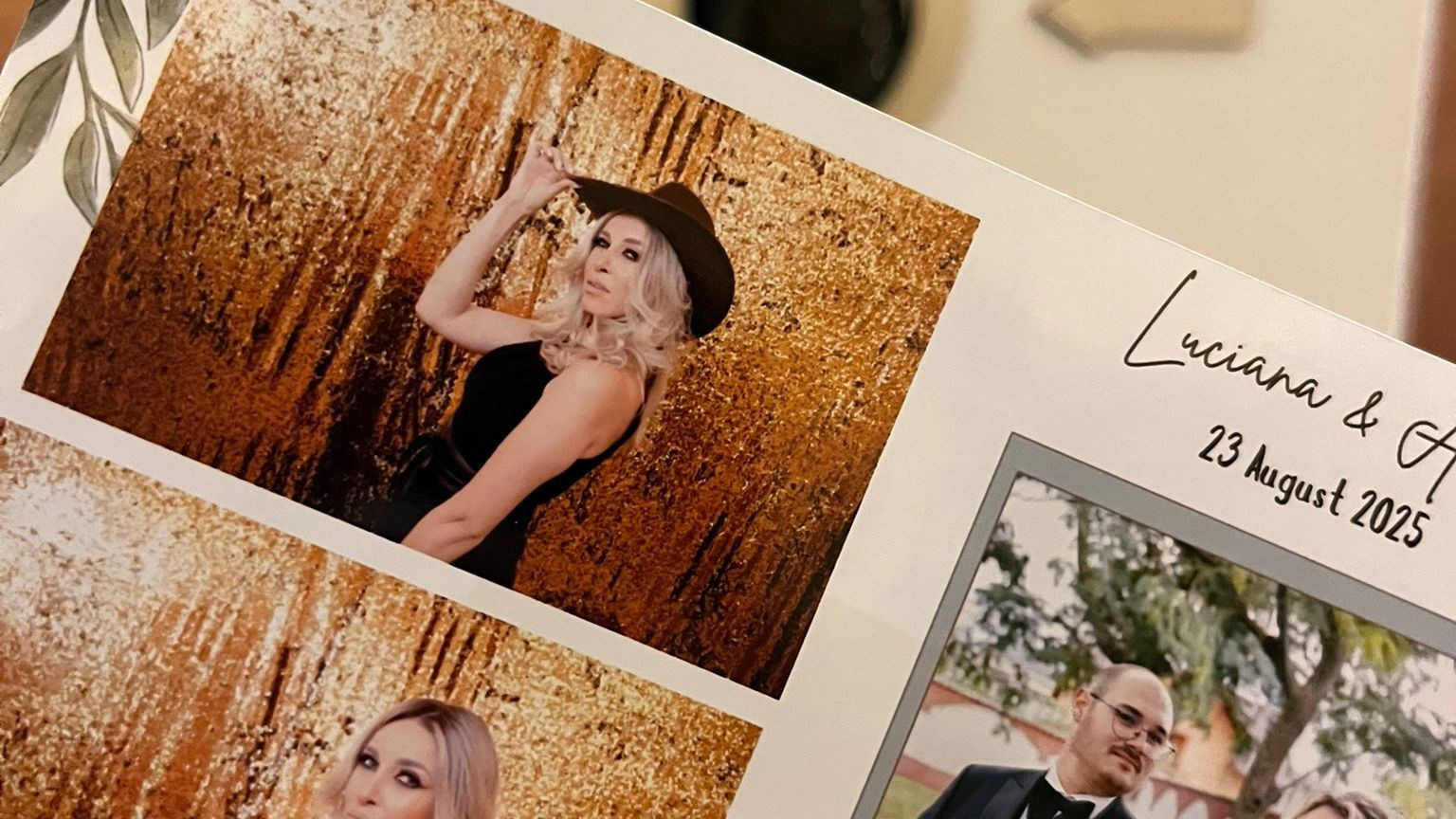 Cabina foto - Cabina cu Zâmbete. Bogdan Vancea | Fotograf Nunta | Fotograf Botez |