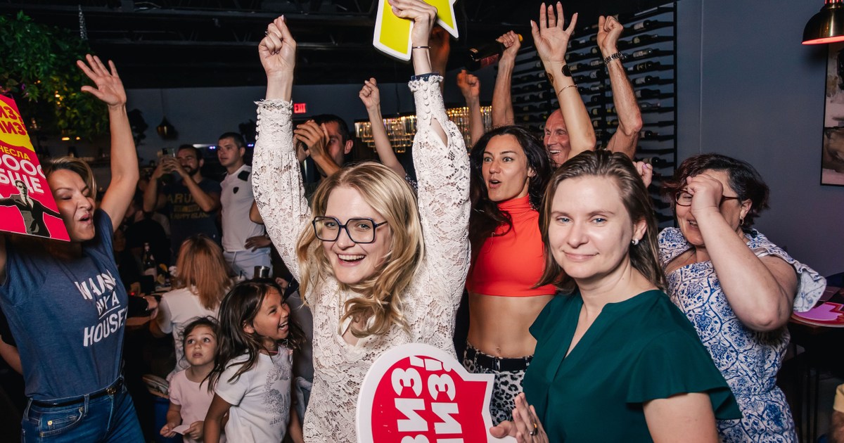 Quiz, please at Ispalina, Boca Raton — Event photography