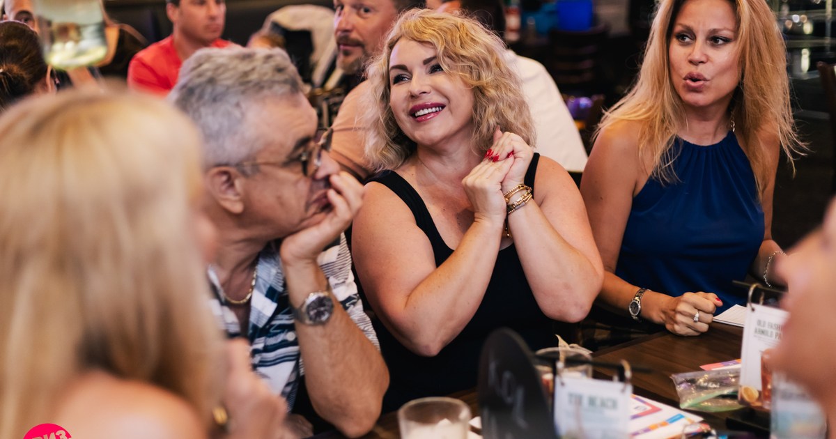 Quiz, please at Duffy's, North Miami — Event photography