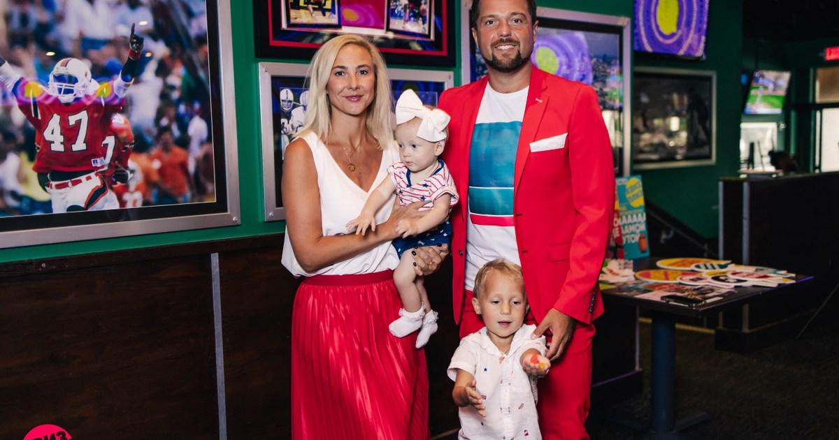 Quiz, please at Duffy's, North Miami — Event photography