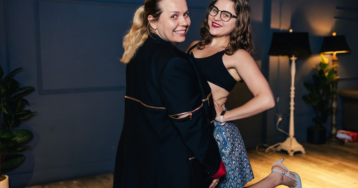 Quiz, please at Wave Lounge, Hollywood — Event photography