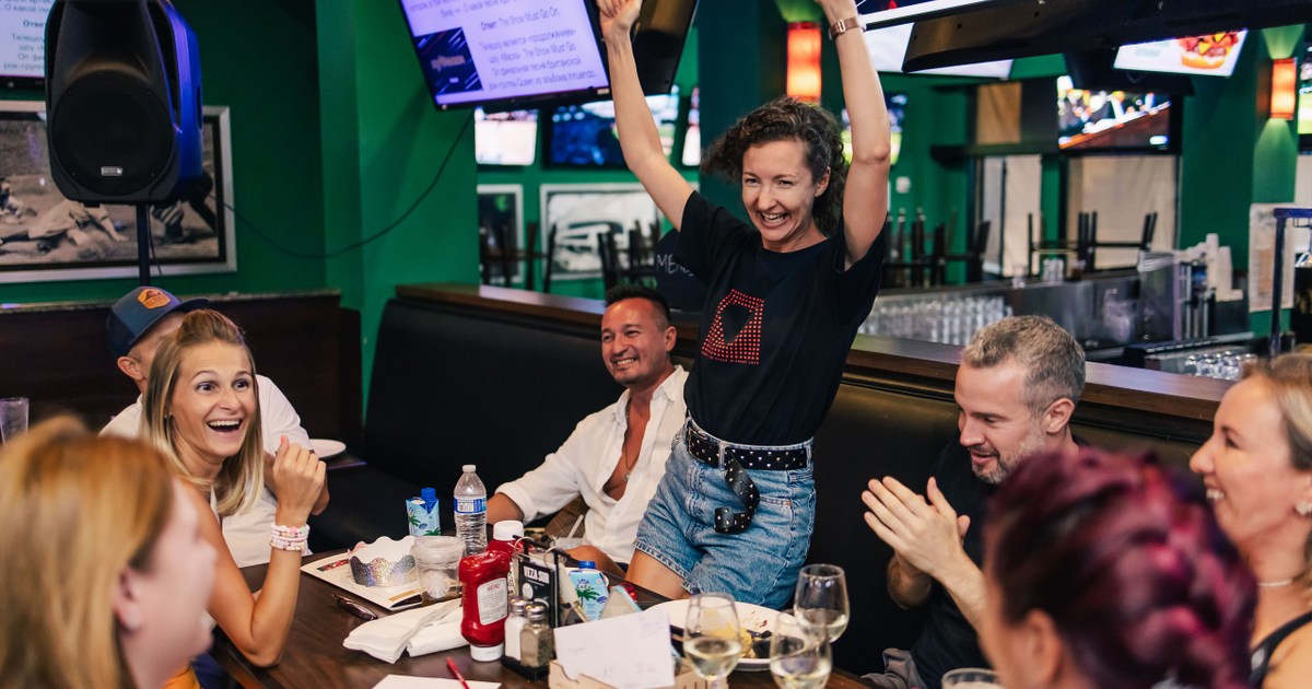 Quiz, please at Duffy's, North Miami — Event photography