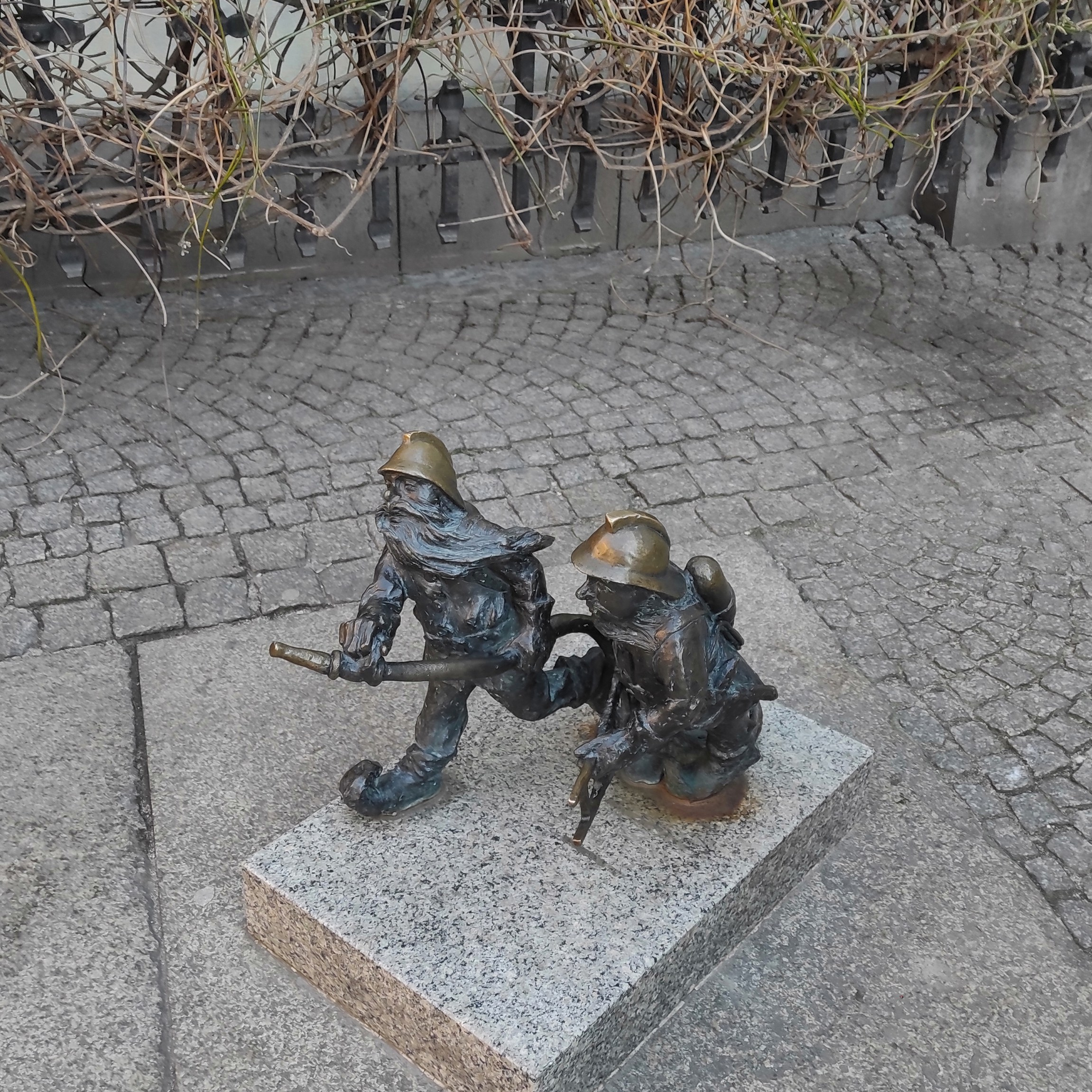 9 najpiękniejszych miejsc na sesję we Wroclawiu. Fotograf Wroclaw Anna Tsukanova