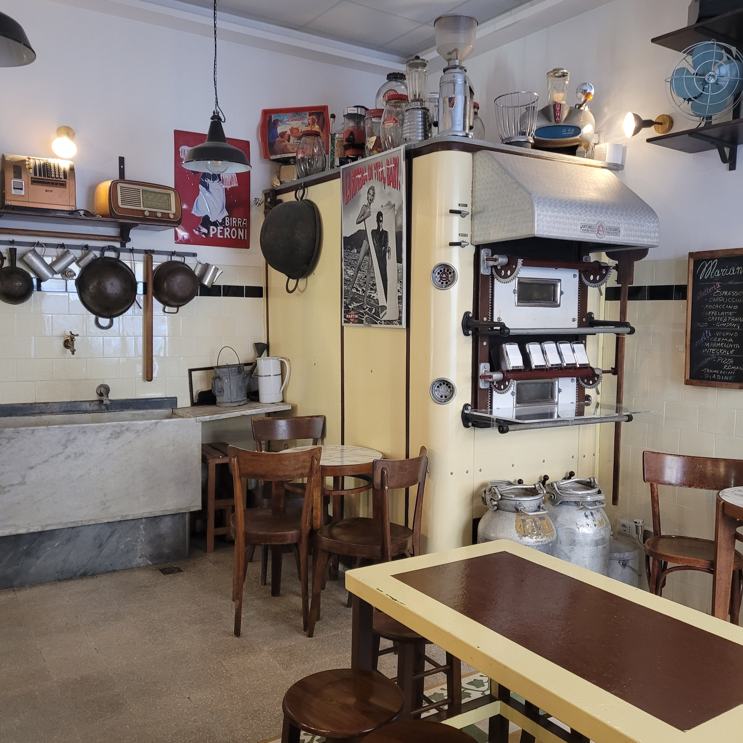 Home restyling services. Professional photographer based in Rome