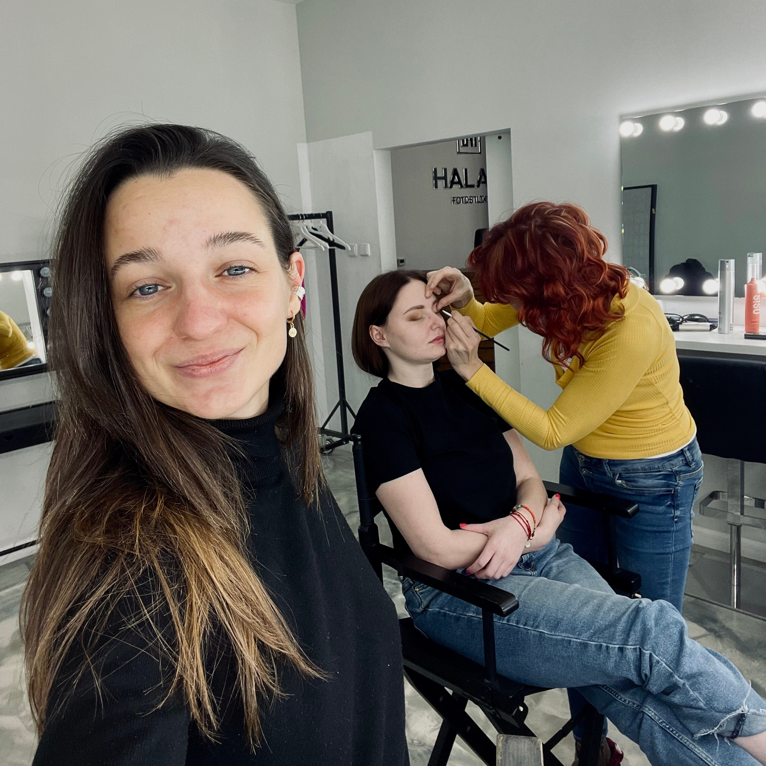 Fotografie s koučovacím přístupem. Dana Lišková — Empathetic Photographer | Introspective Artist |Neurodivergent Coach | Founder of Artepy.cz