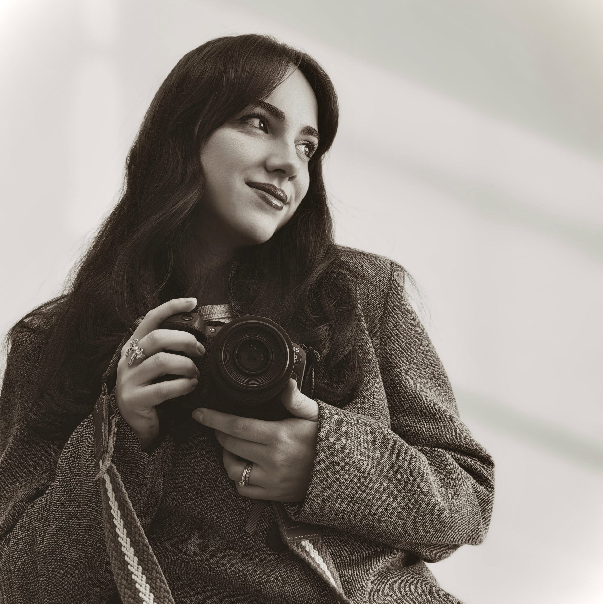 Contact information and form to get in touch with New Jersey photographer . Includes phone number, email address, physical  and business hours,booking photoshoot 