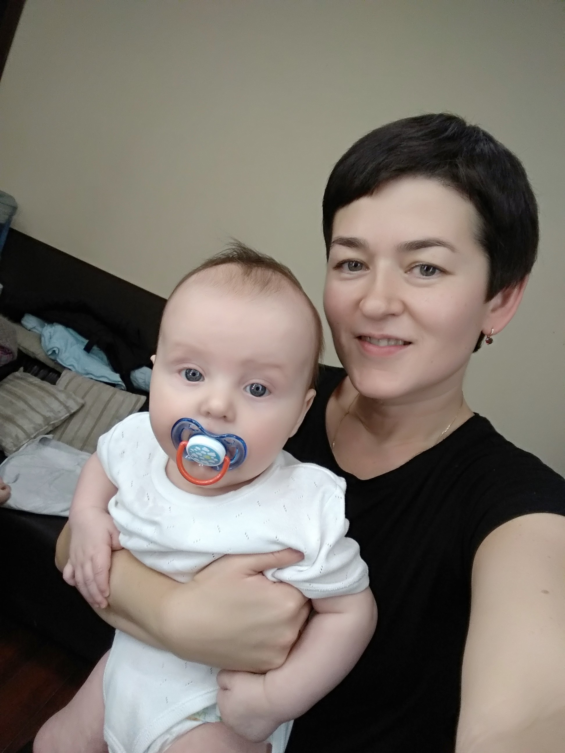 About me. In-home newborn photography Raleigh & area Katya Kulikova