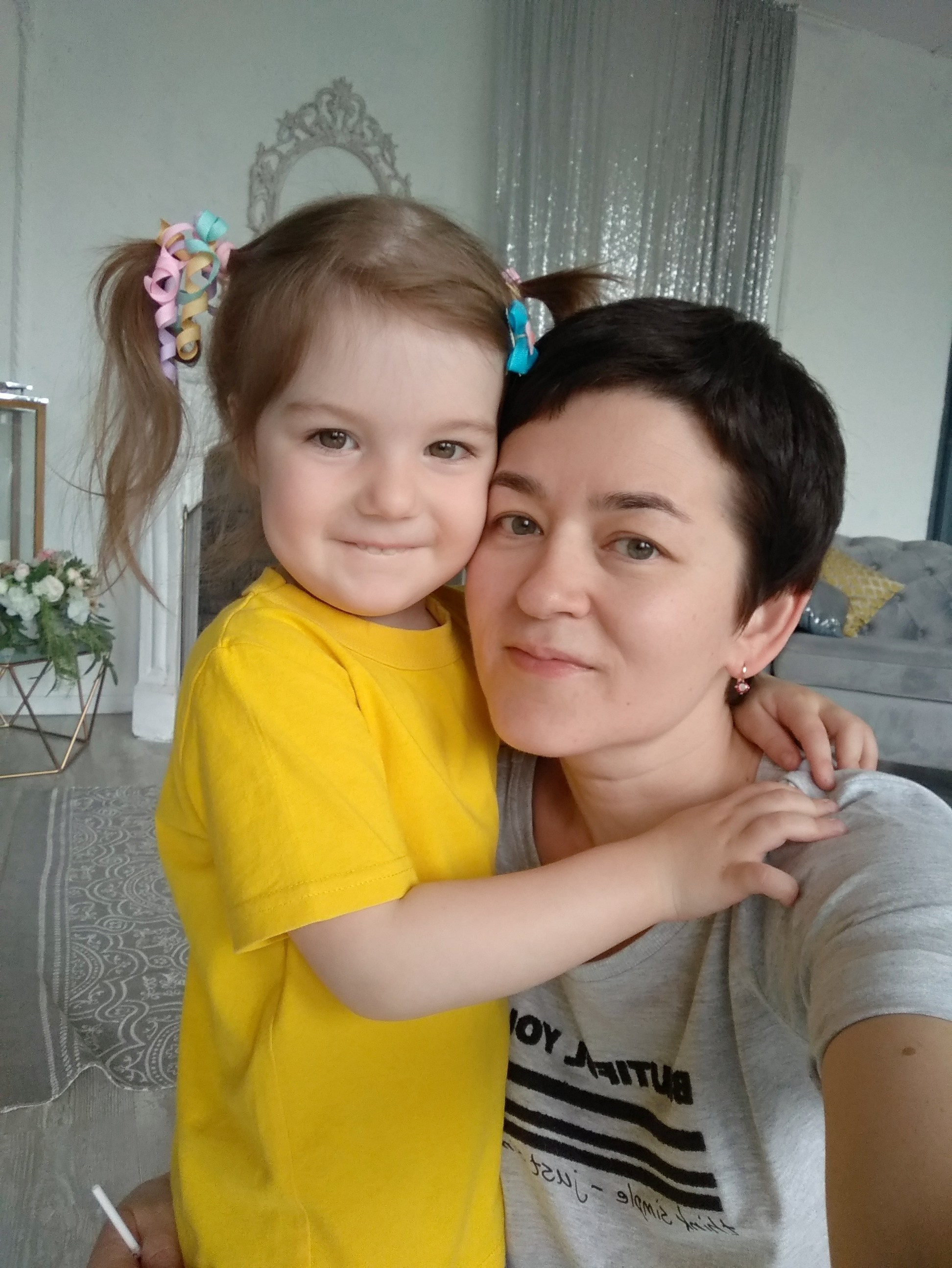 About me. In-home newborn photography Raleigh & area Katya Kulikova