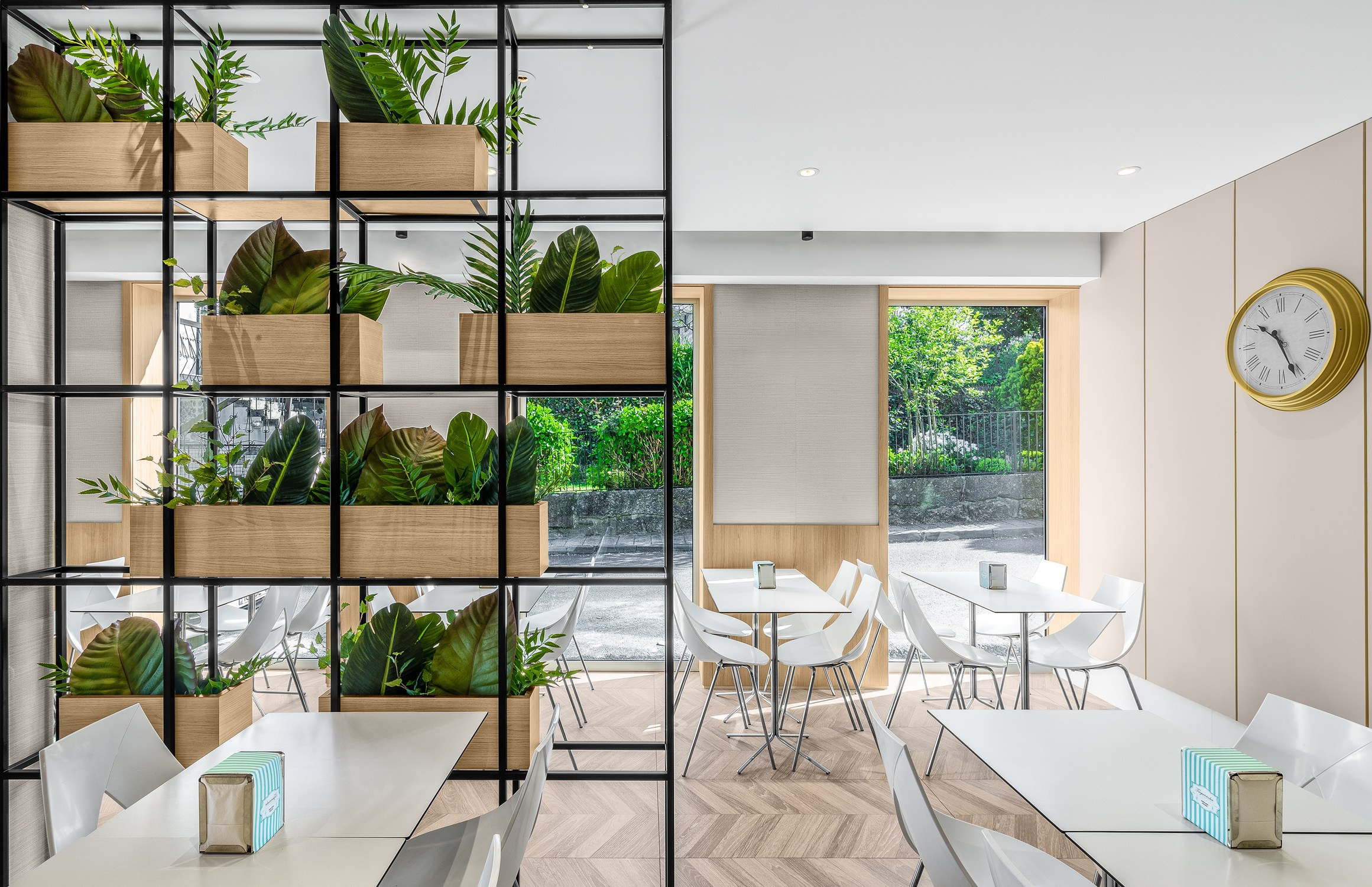 Confeitaria Trigueirinha. André Fontoura