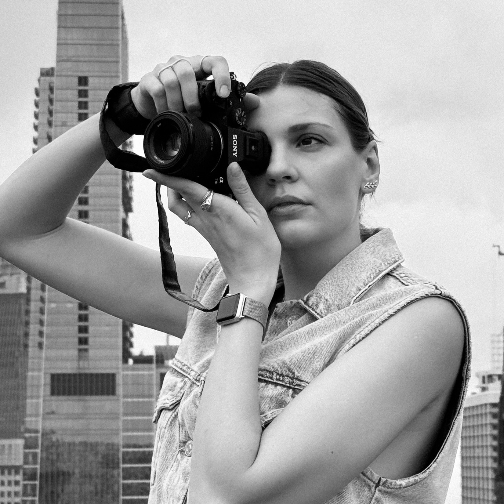 Contact. Dasha in Singapore