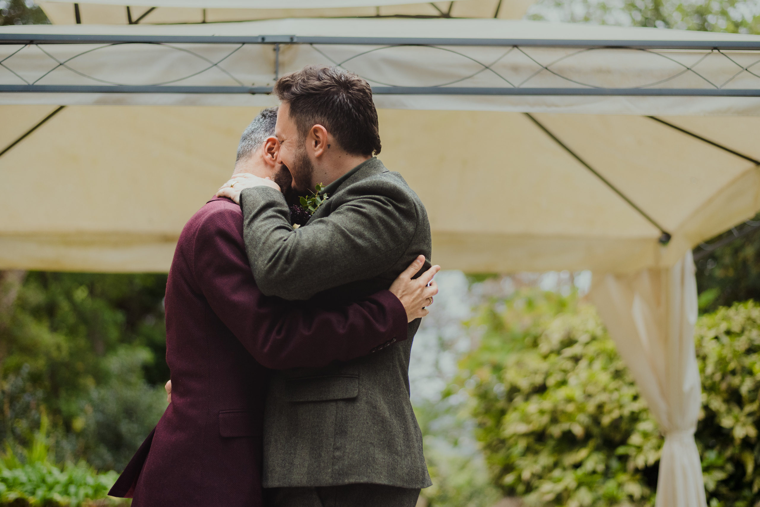 Garret + Filipe. Lifestyle, wedding and family photographer