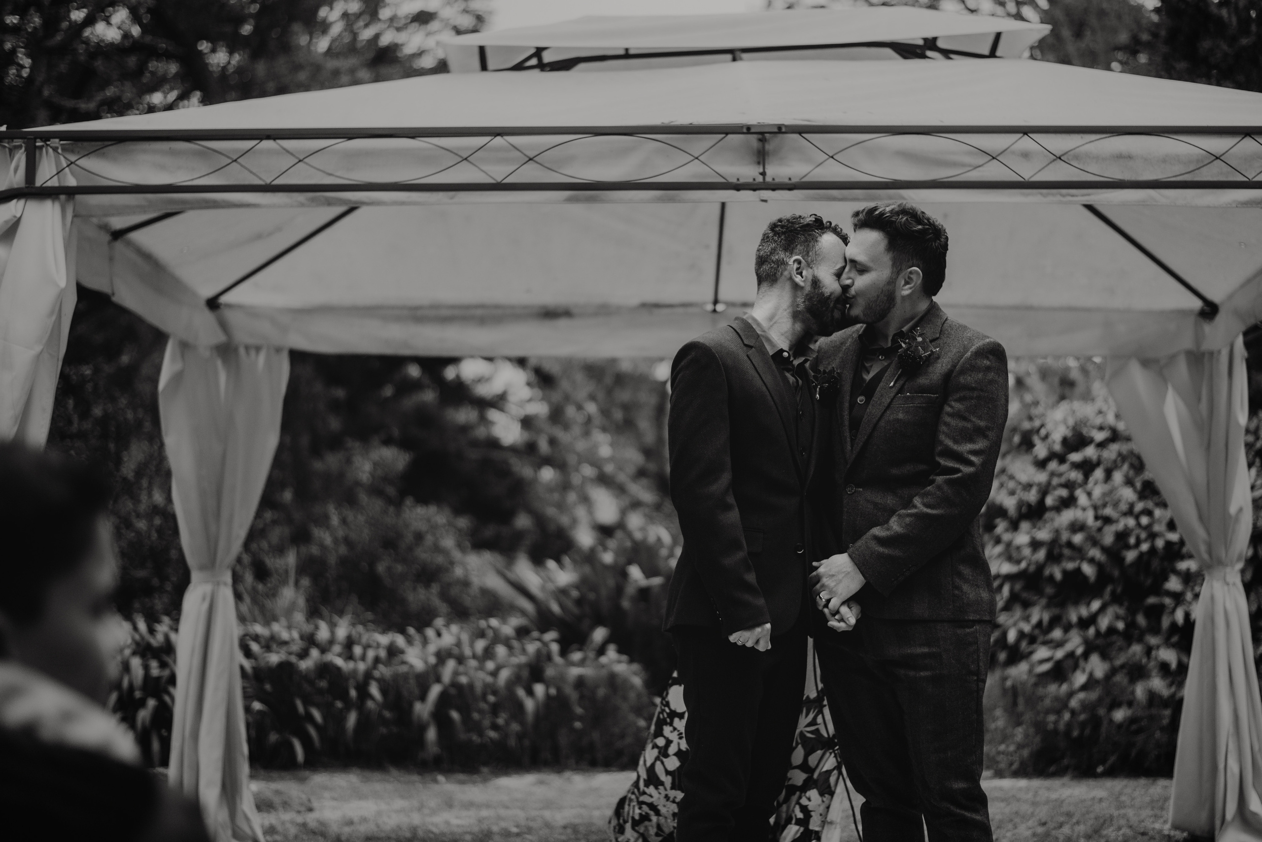 Garret + Filipe. Lifestyle, wedding and family photographer