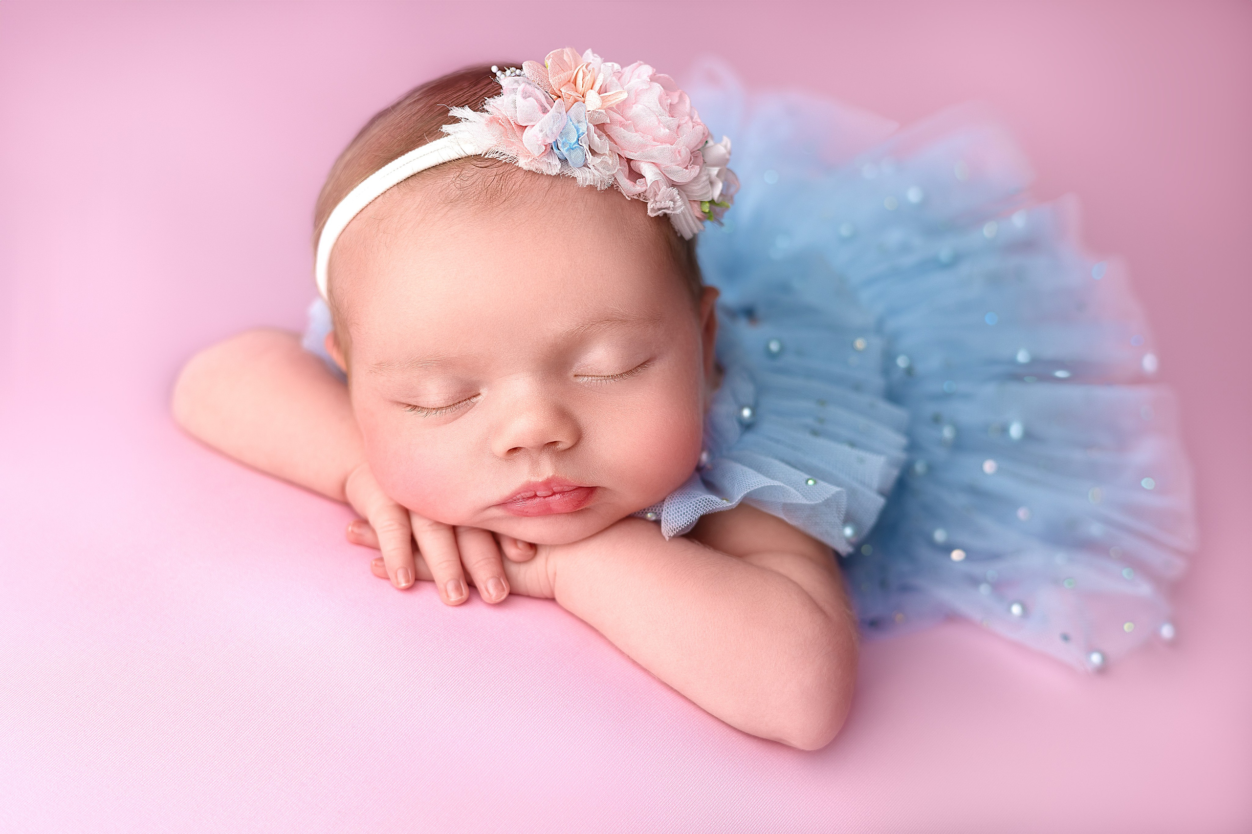 Newborn- en Kinderfotografie | Kristina - Ervaringen van Blije Ouders. Newborn & Kinderfotograaf Kristina Boxem – Oosterhout, Breda, Tilburg, Dordrecht & Eindhoven