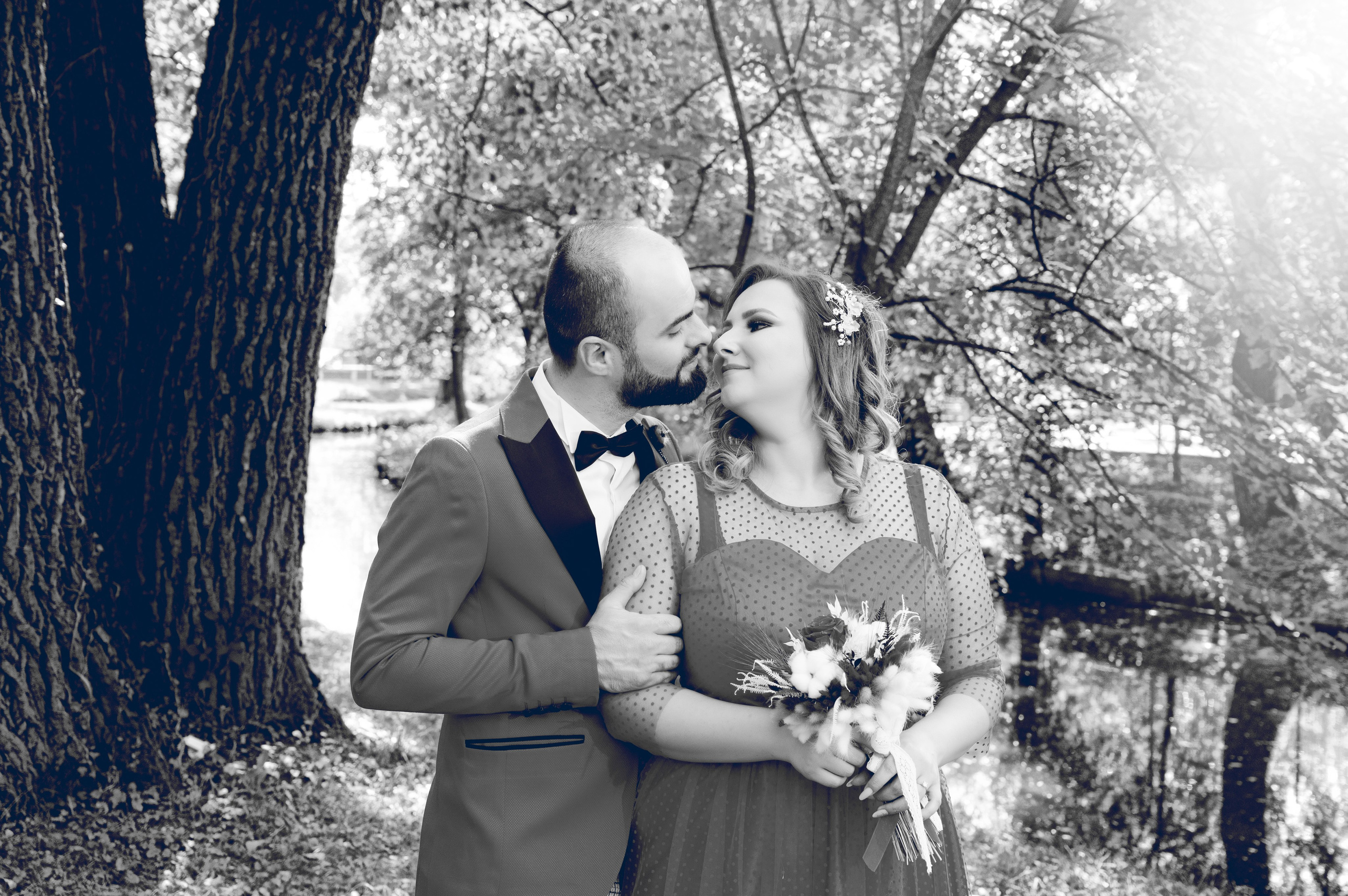 Contact. Fotograf Nunta Craiova