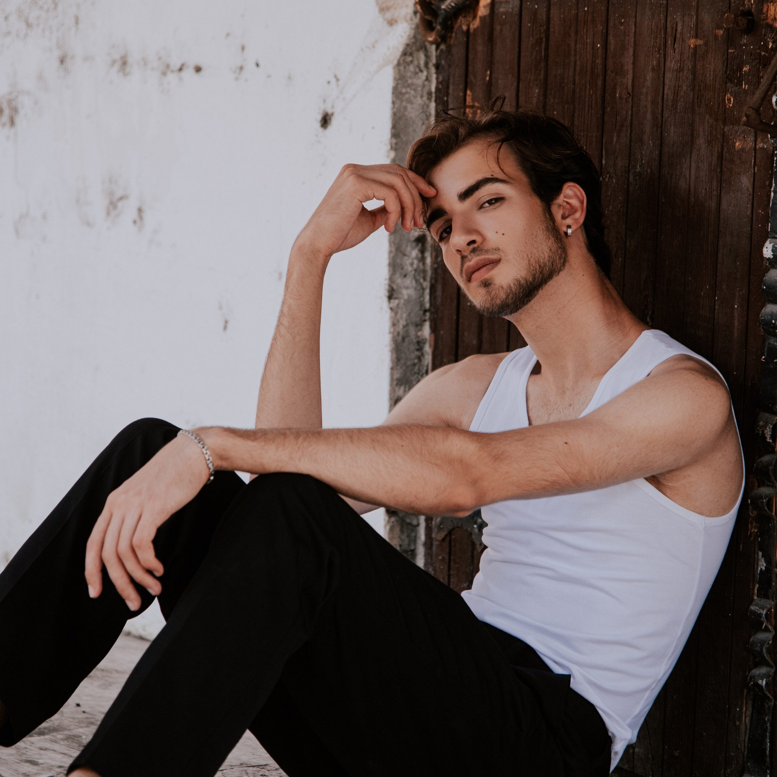 Портреты. Привет