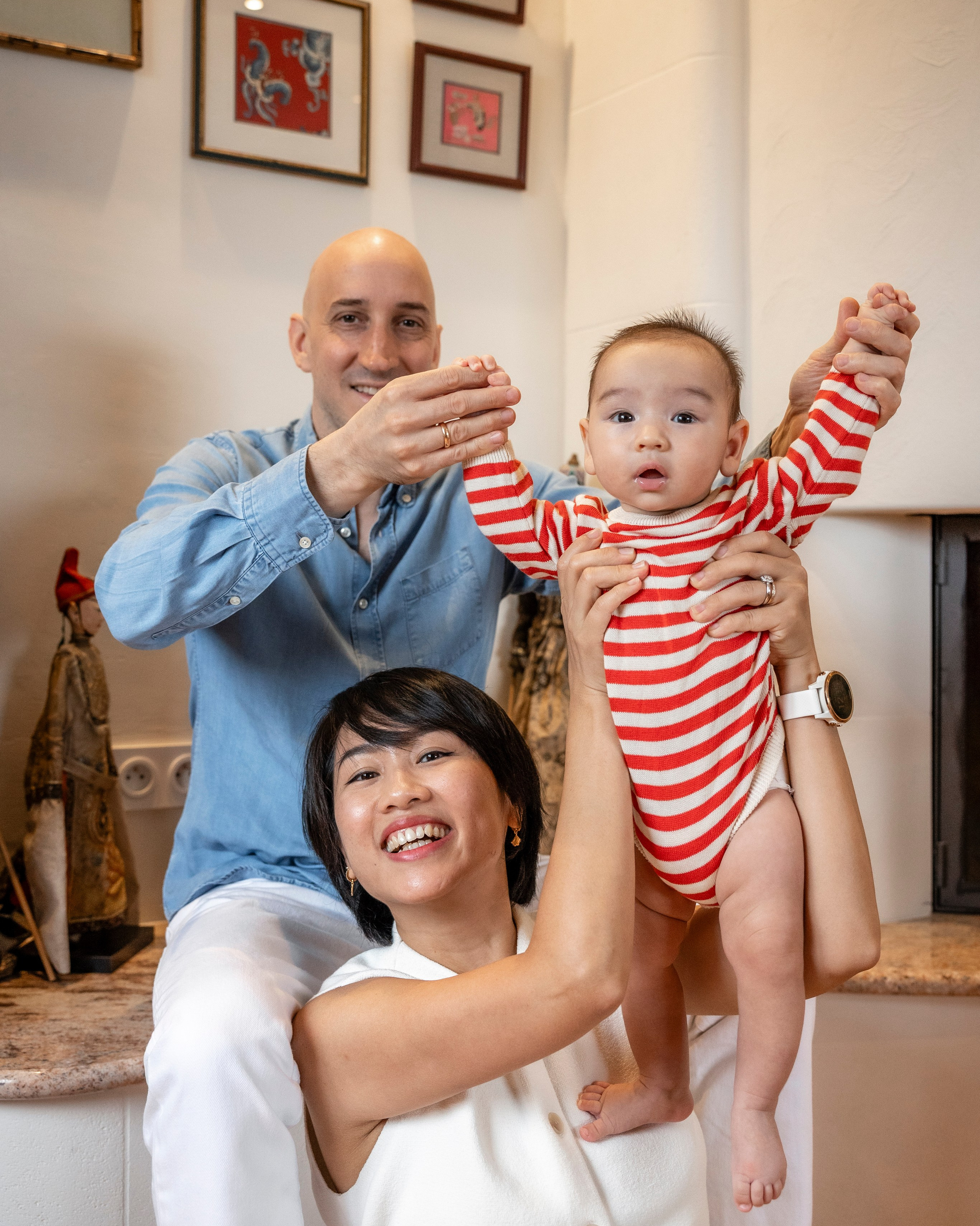 From bump to baby: why at-home family photoshoots in Toulouse are worth It. Eugénie Smirnova — photographe à Toulouse et dans le sud-ouest de la France