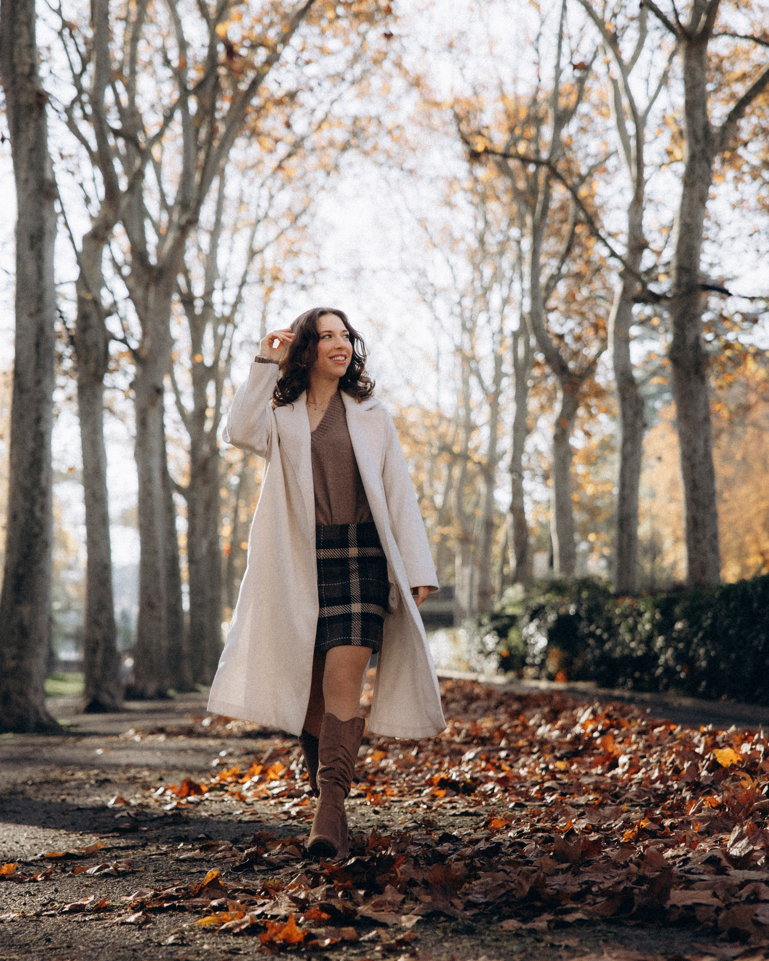 Autumn photoshoot for Elizaveta in Toulouse. Eugénie Smirnova — your photographer in Toulouse and South of France