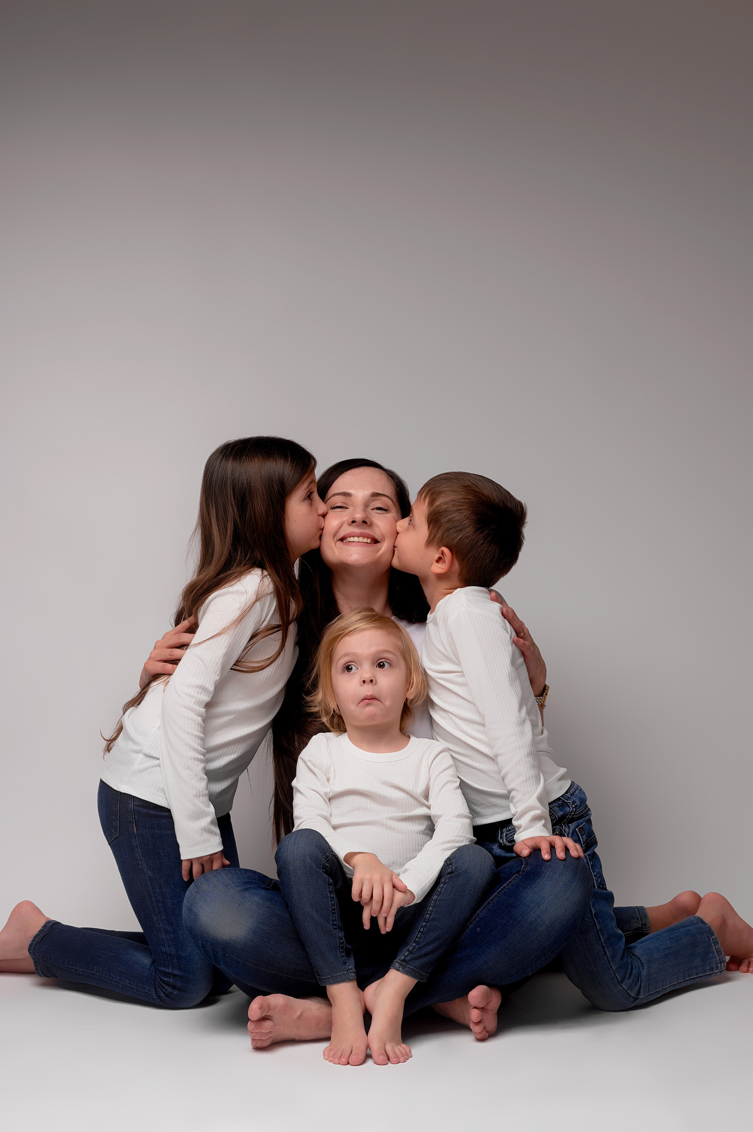 Βραβευμένος φωτογράφος εγκυμοσύνης και νεογέννητου στη Ρόδο. Φωτογράφος νεογέννητων στη Ρόδο. Φωτογράφιση εγκυμοσύνης