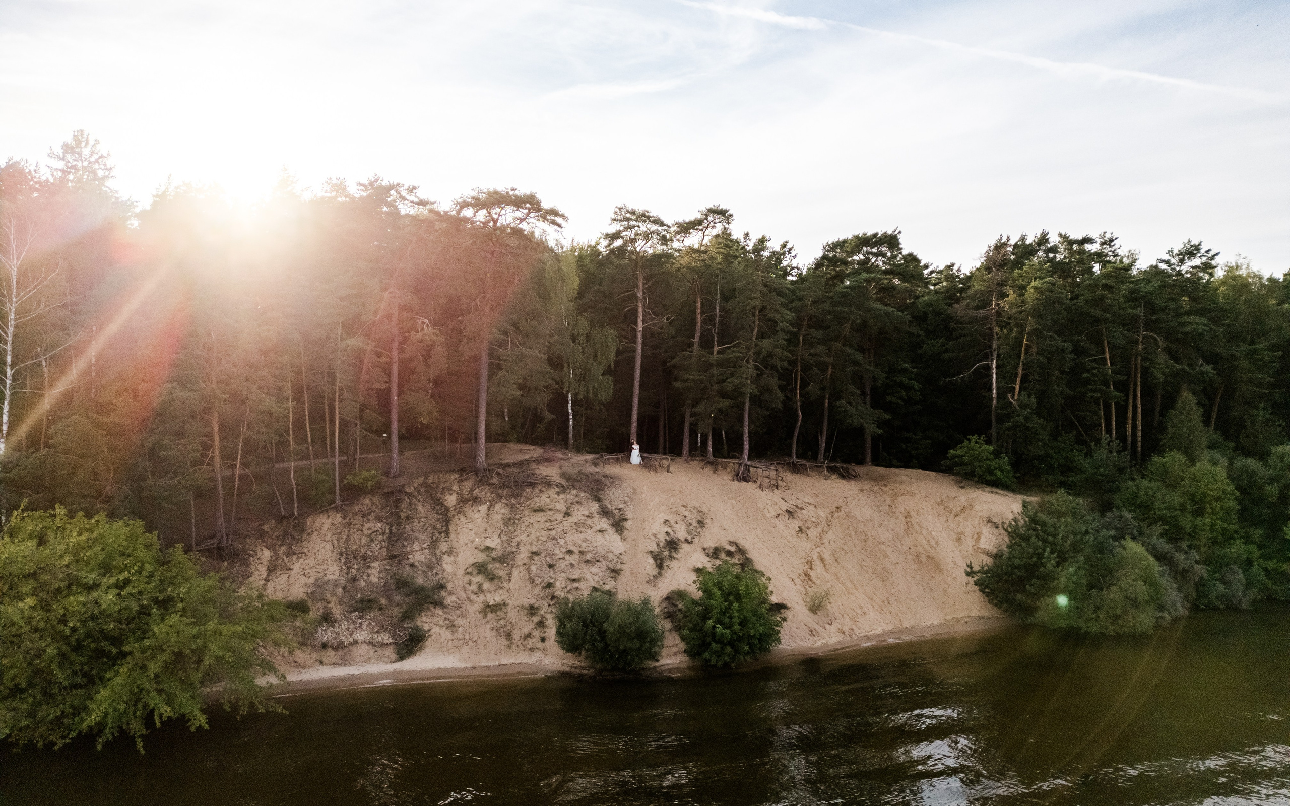Jūsų vestuvių nuotraukų saugumas: Nuo fotografavimo iki amžino saugojimo