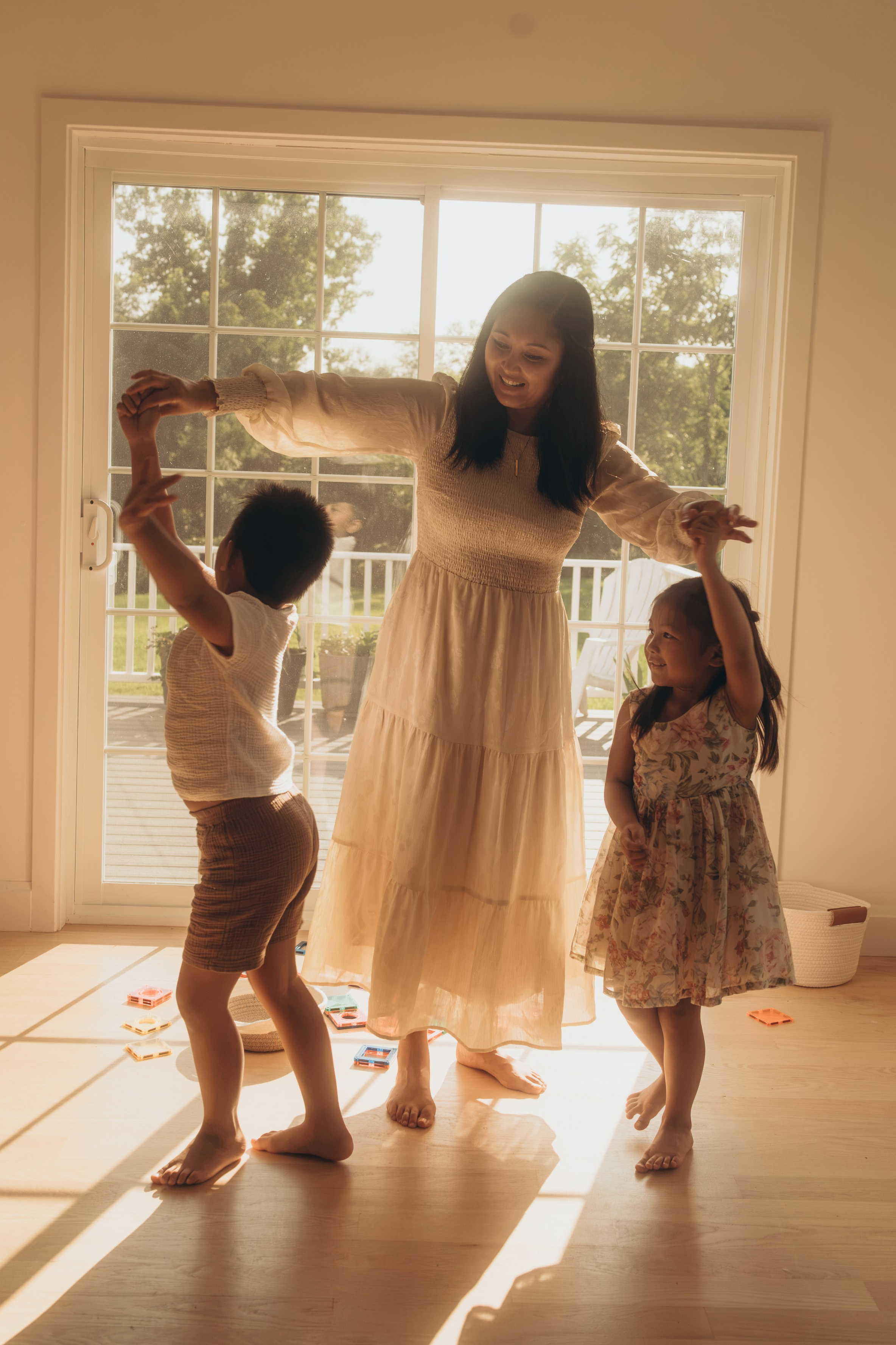 Family, Newborn & Maternity Photography and Films in Connecticut · Deschain Photography