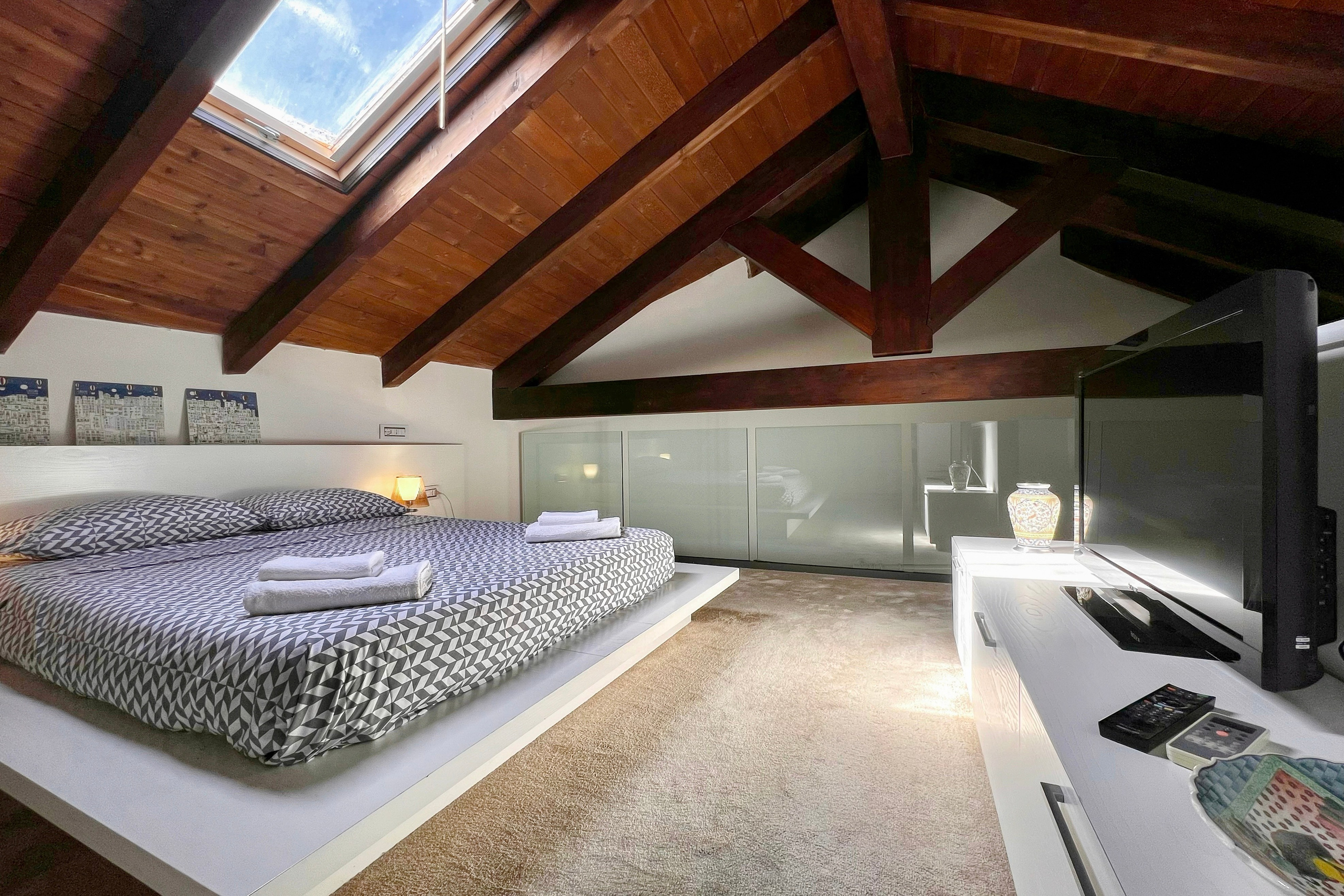 Eugenia Murru. Fotografa d’interni in Sardegna specializzata in case vacanza, affitti brevi. Foto naturali per Airbnb, Immobiliare in 48 ore