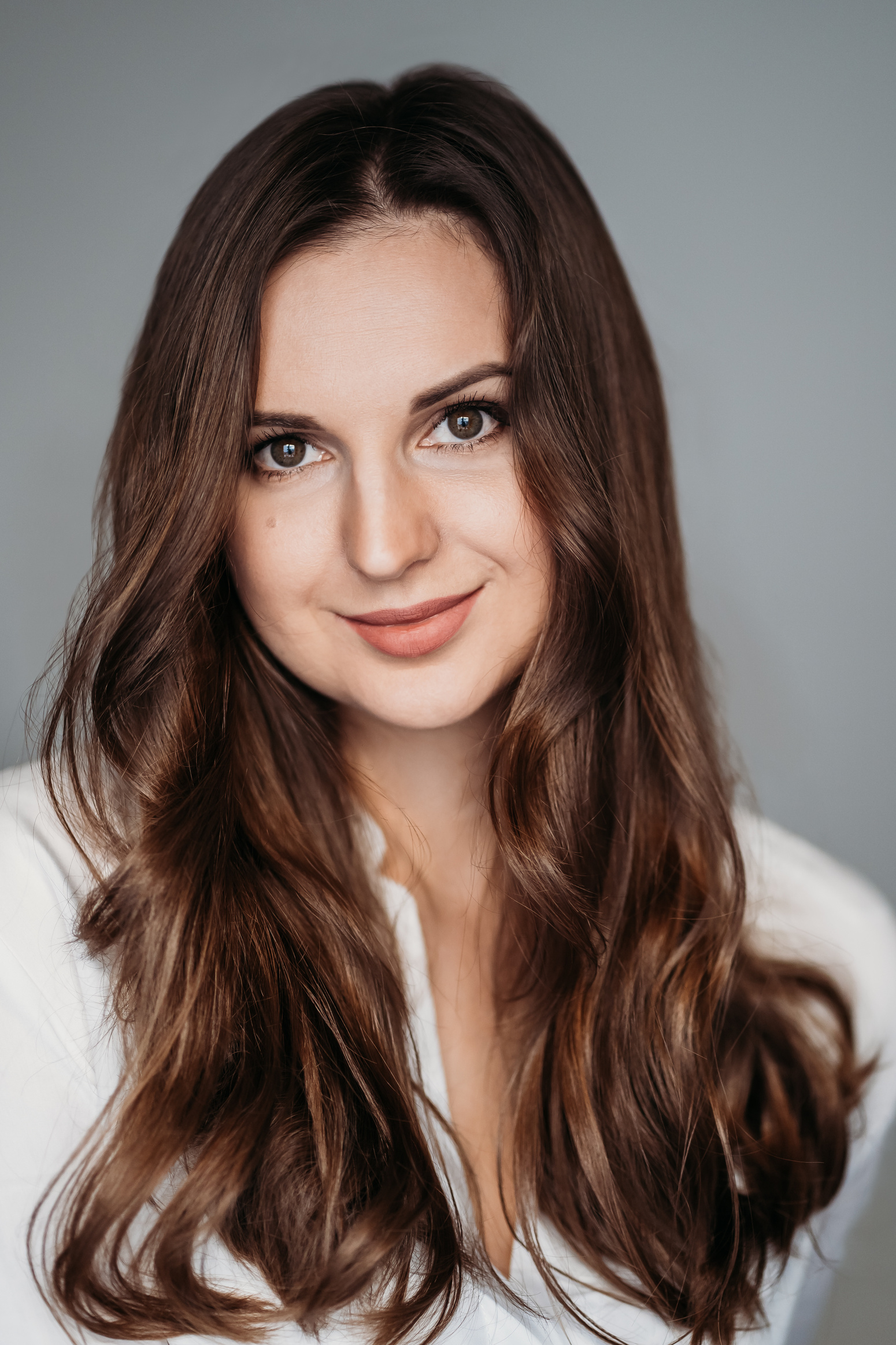 About. Portrait, Family and Maternity Photographer in Dublin Tania Vaskul