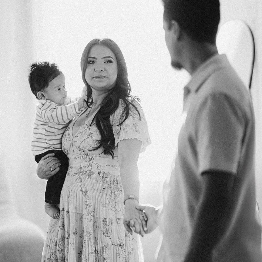 Services. Pashynska Photography | Calgary Wedding & Family Photographer