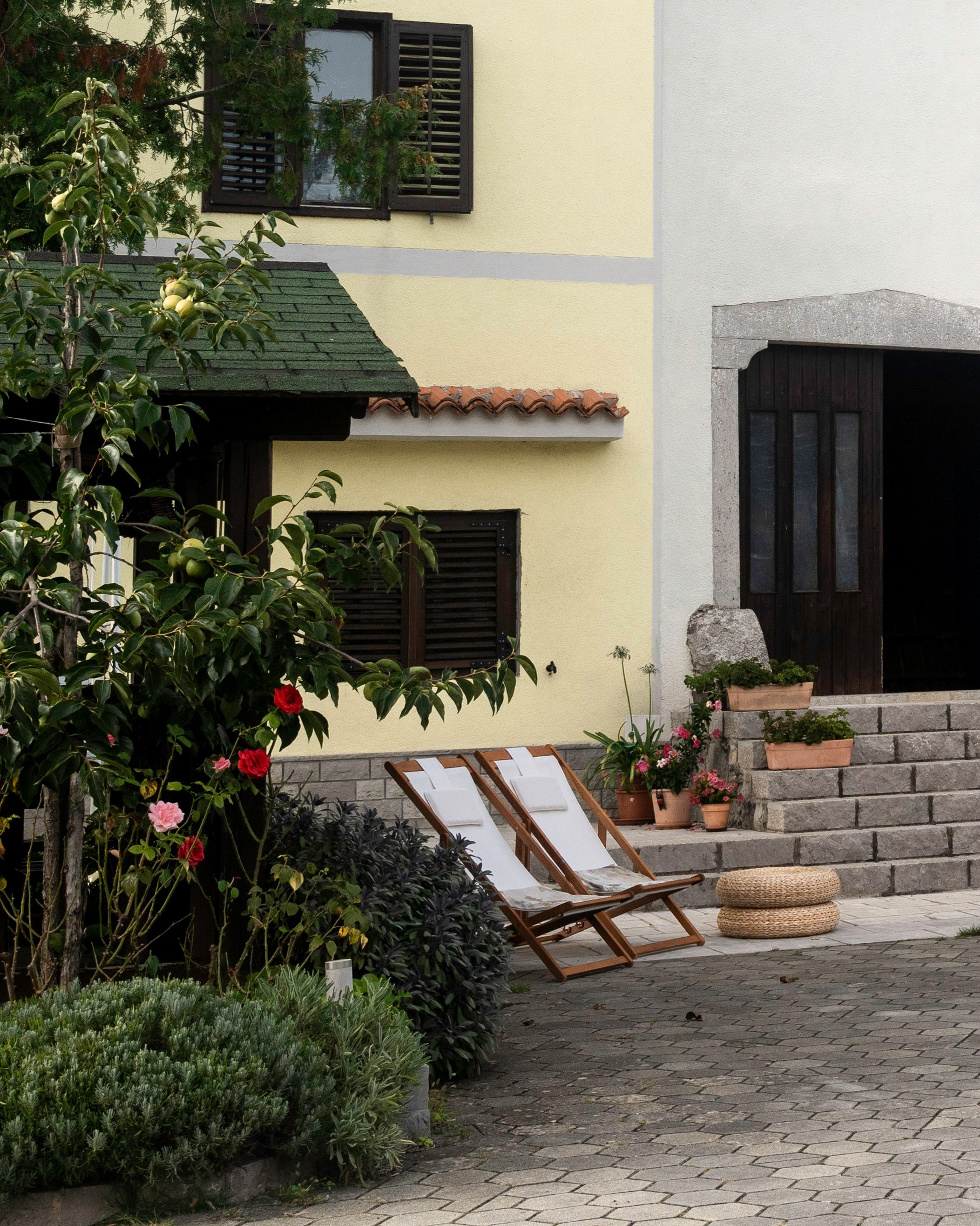 Projekti. Fotografinja in videografinja Mariia Bortiakova iz Slovenije: fotografiranje dogodkov, portretov in snemanje videov po vsej Sloveniji