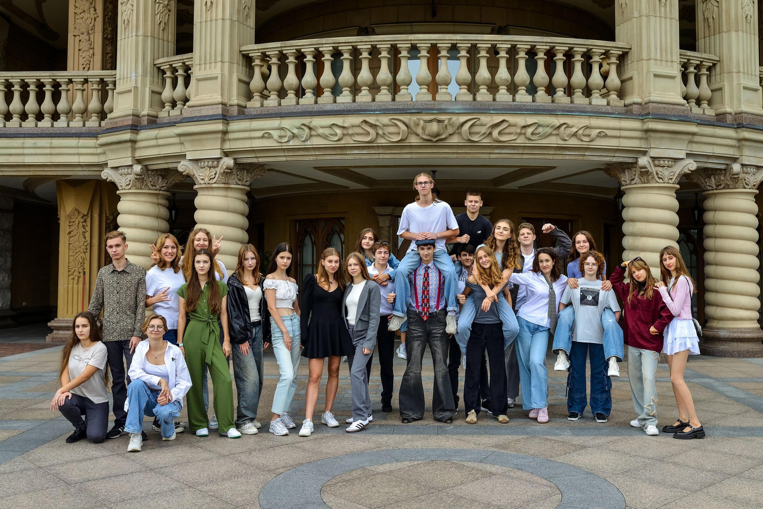 Стильні випускні альбоми в Україні. Створення під ключ