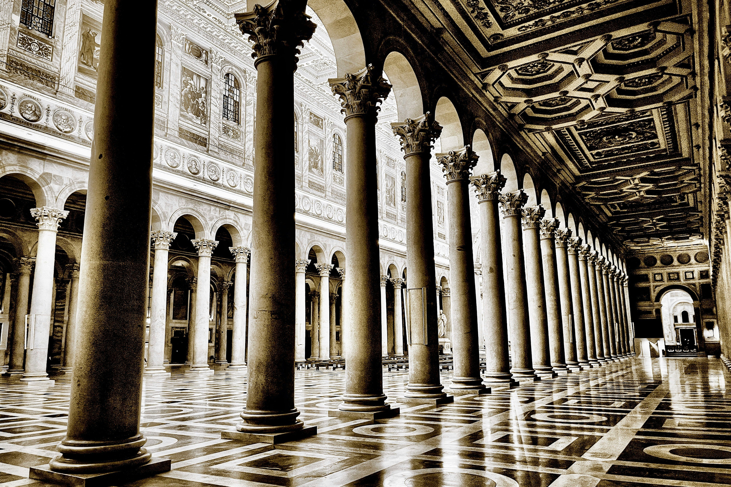 Roman Proposal Picture Perfect. Elizaveta Razumova: Cinematic Photography for Love, Weddings, Portraits & Brands