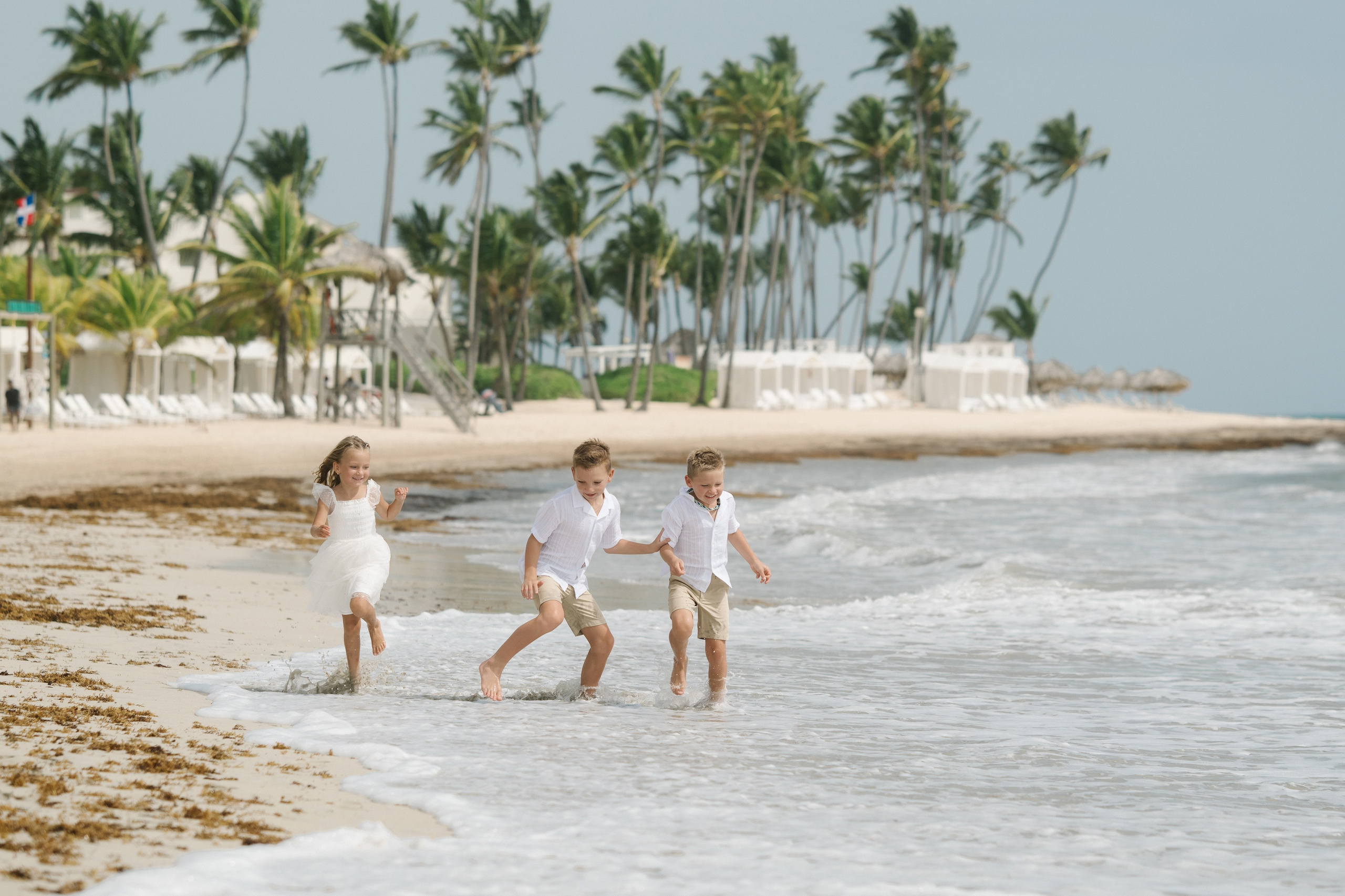 Juleen Olsen Family Session at Dreams Onyx Resort & Spa. Фотограф в  Доминикане | Валико Проскурнин