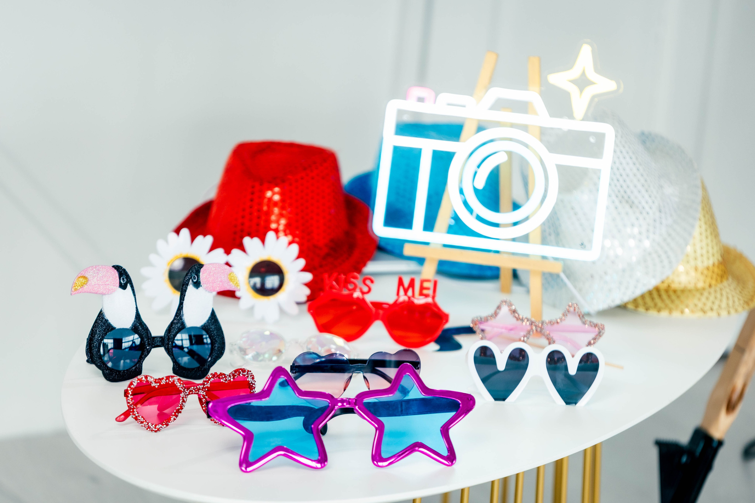 RETROKAS. Fotobox I Fotopeegel I Photobooth I Fotoboksi rent Eestis